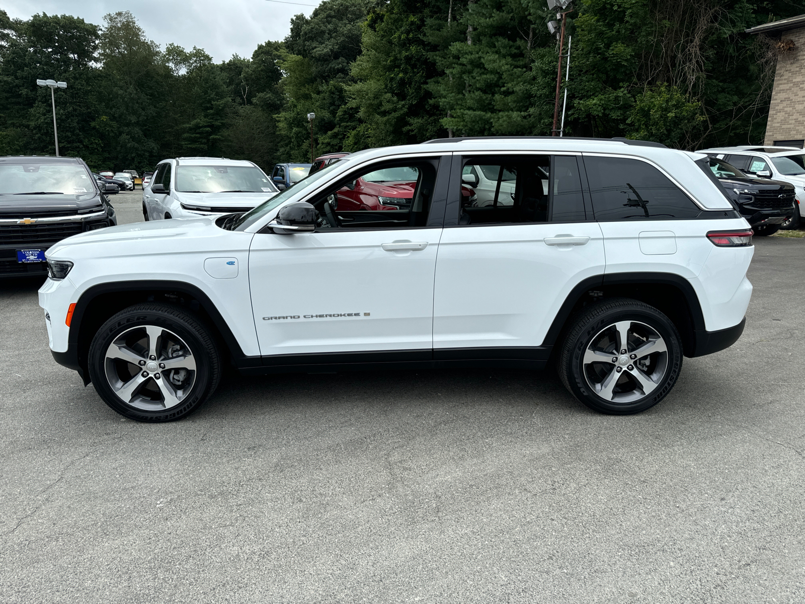 2022 Jeep Grand Cherokee 4xe  3