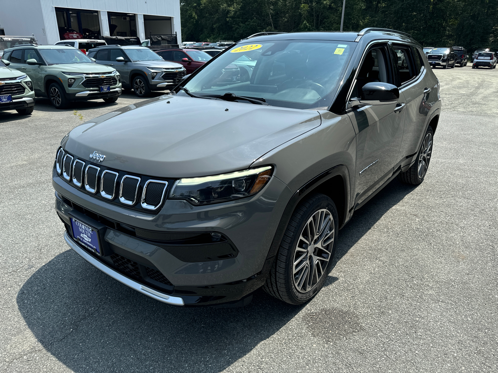 2022 Jeep Compass Limited 2