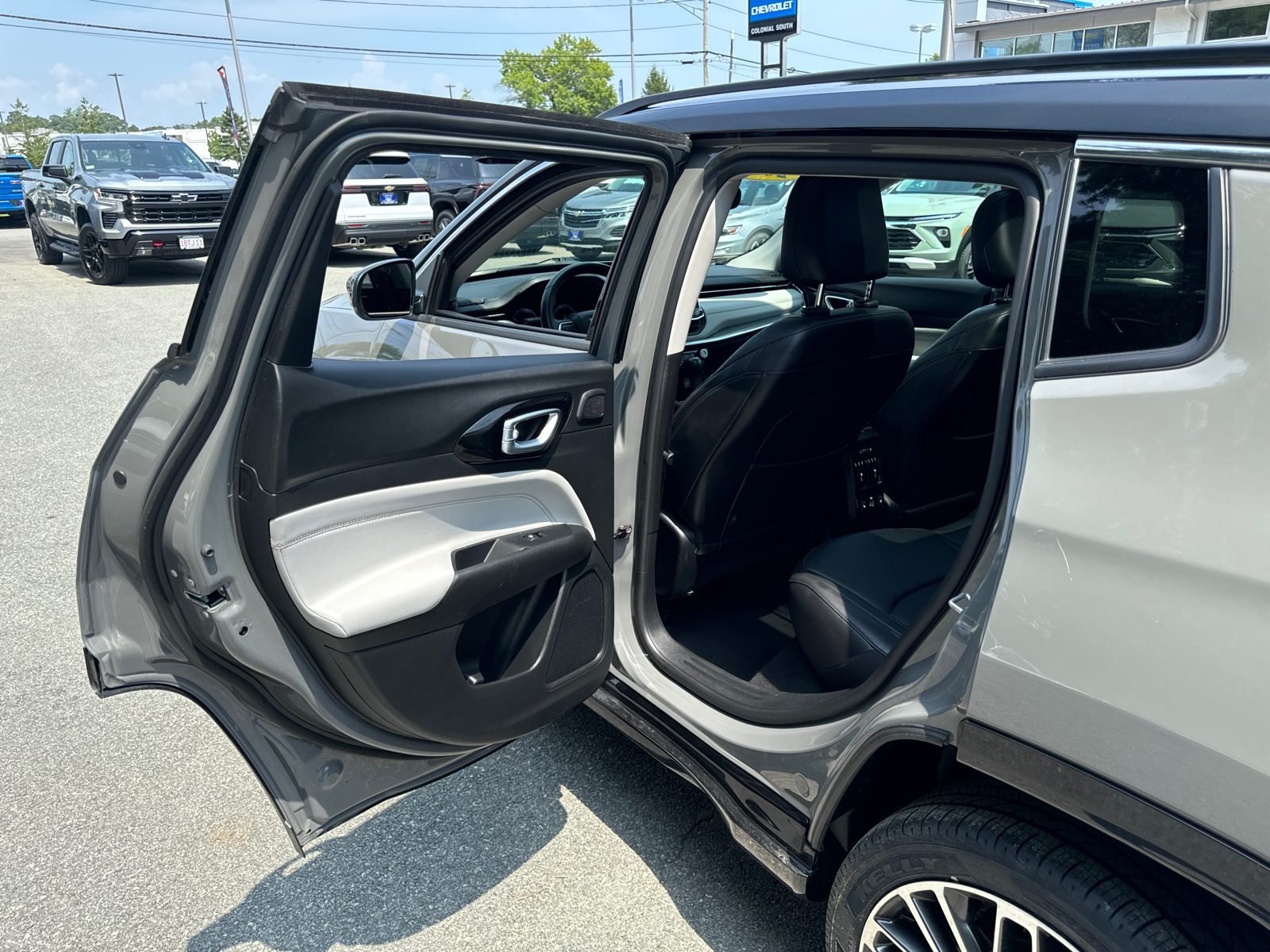 2022 Jeep Compass Limited 30