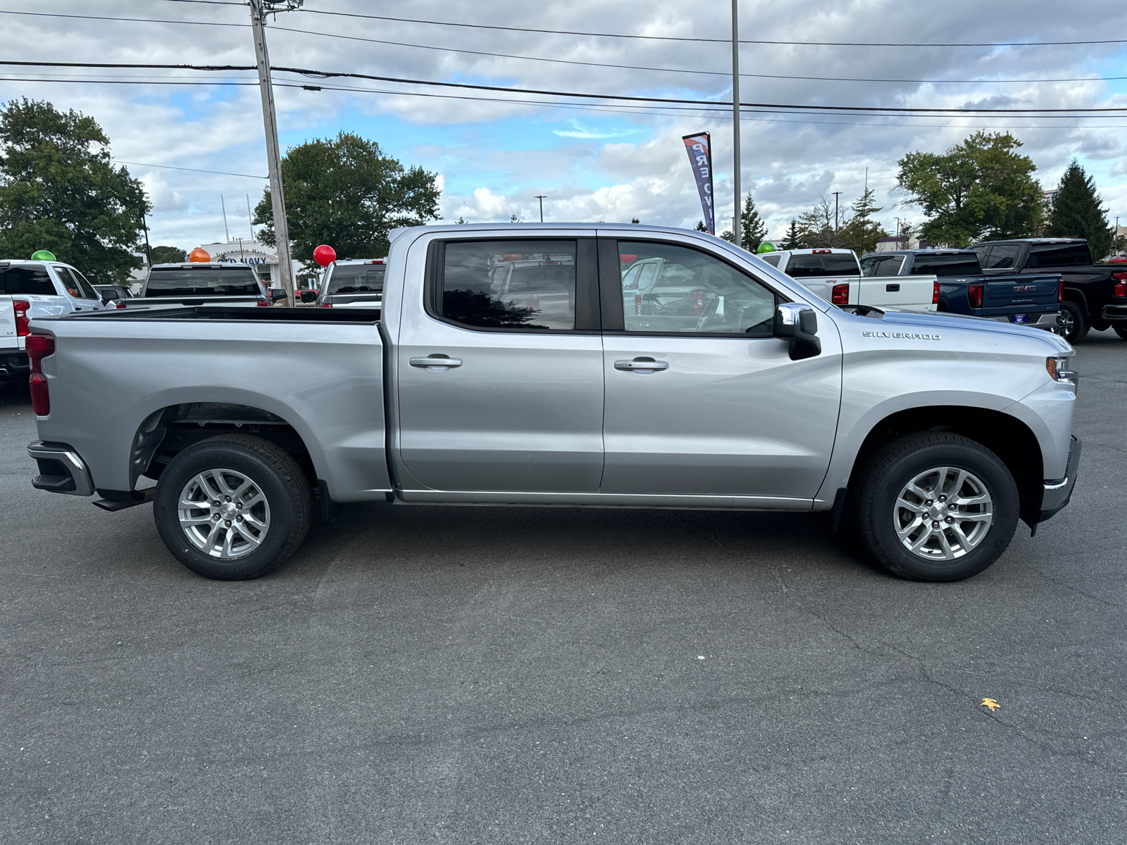 2021 Chevrolet Silverado 1500 LT 4WD Crew Cab 147 7