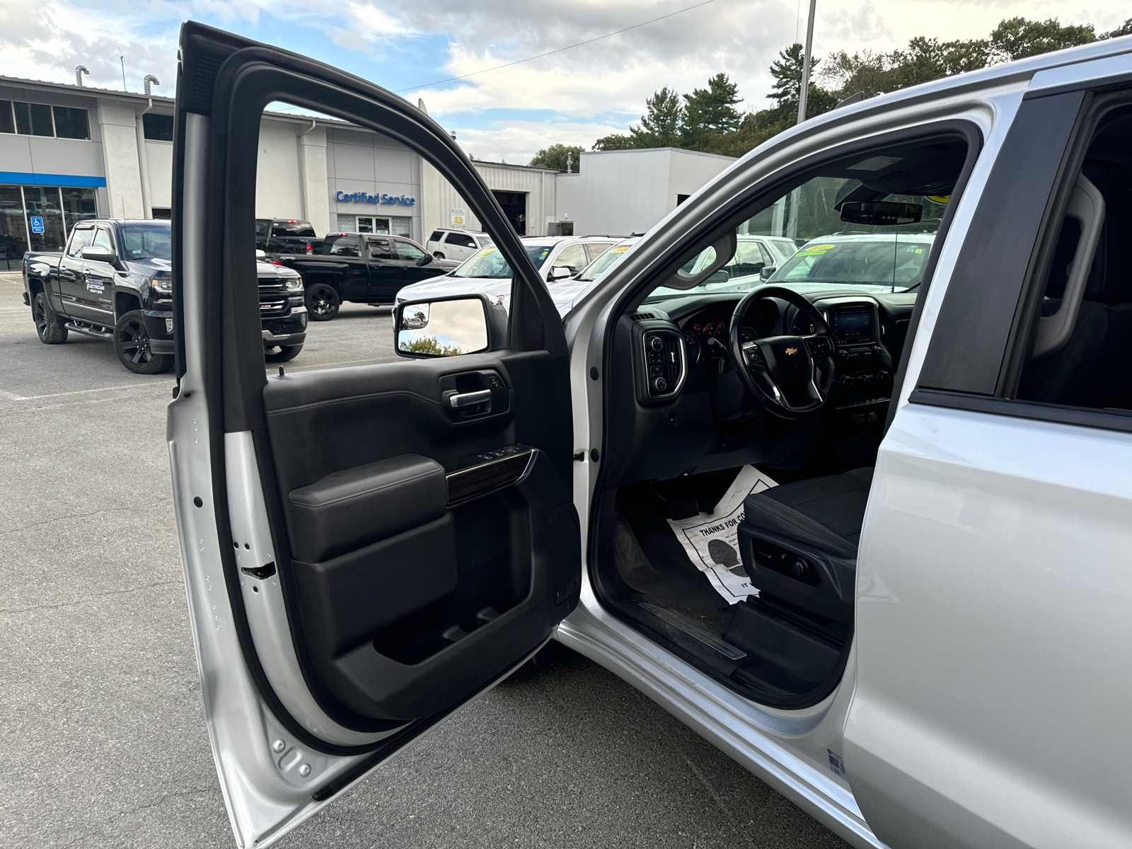 2021 Chevrolet Silverado 1500 LT 4WD Crew Cab 147 11