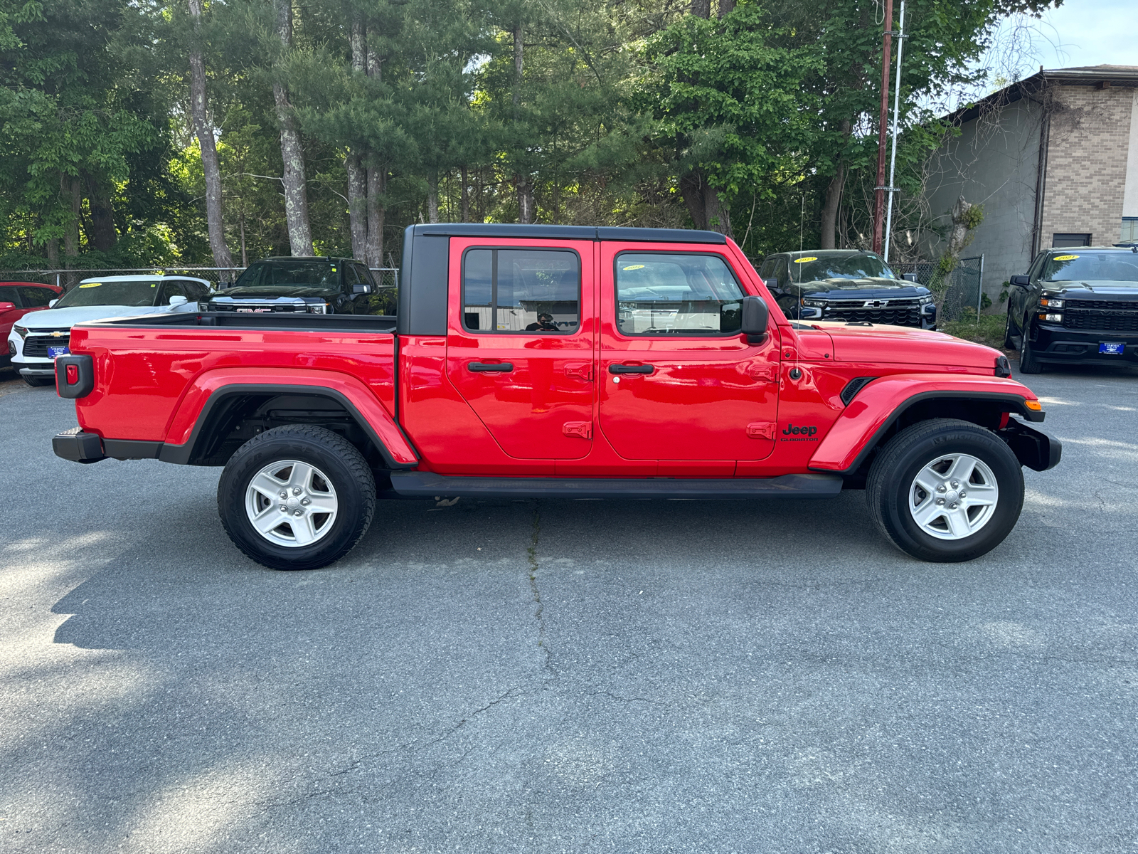 2021 Jeep Gladiator Sport S 4x4 7