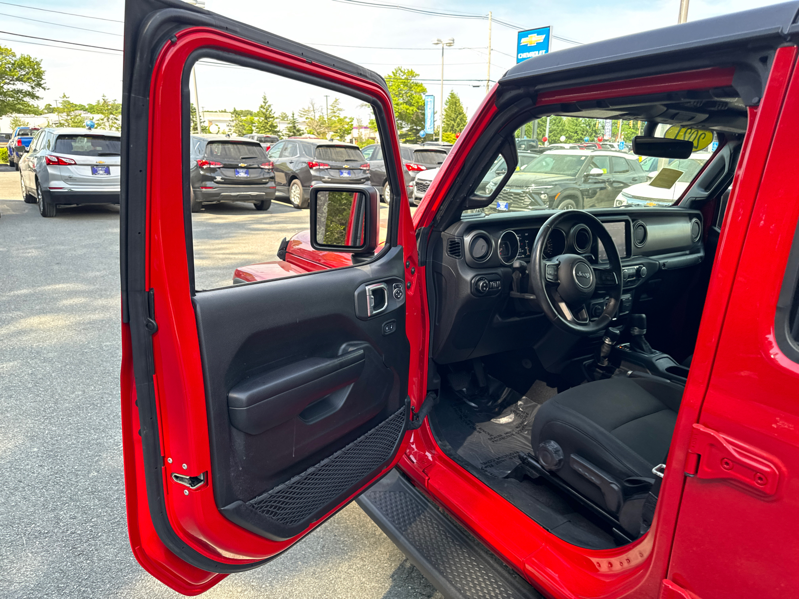 2021 Jeep Gladiator Sport S 4x4 11