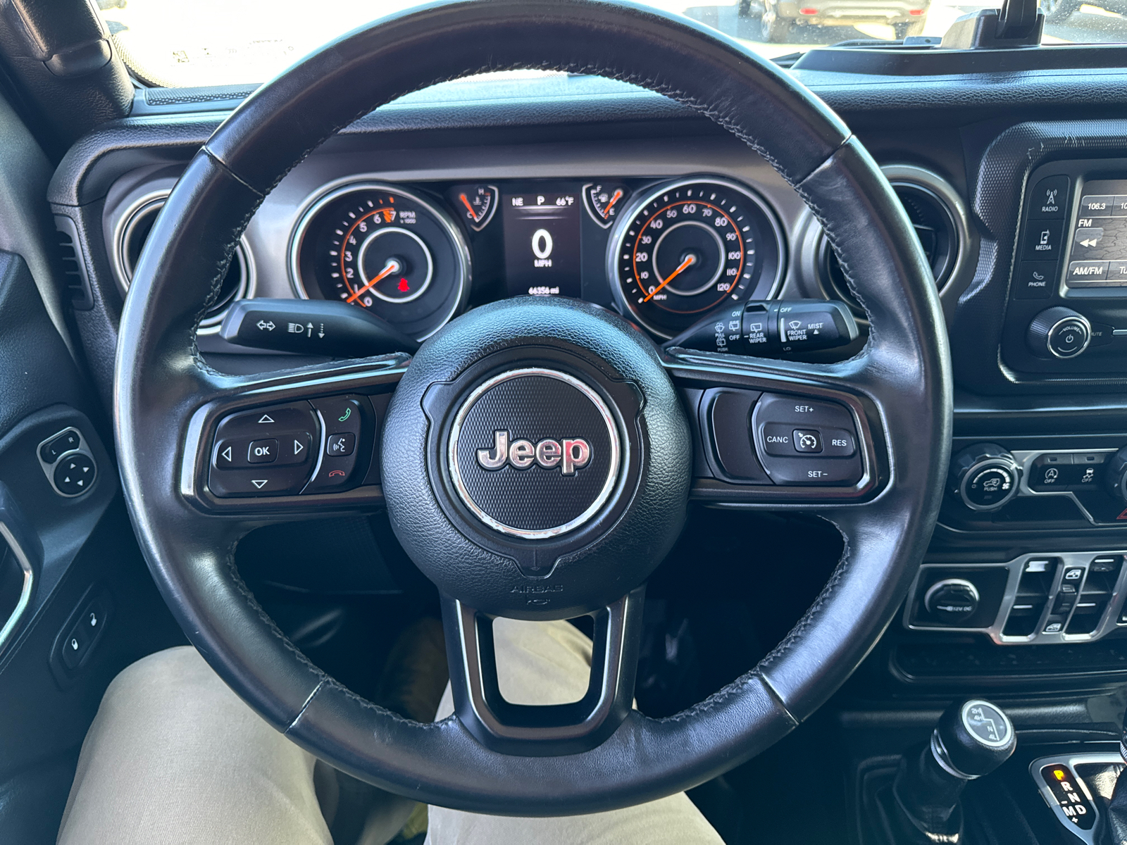 2018 Jeep Wrangler Unlimited Sport S 16