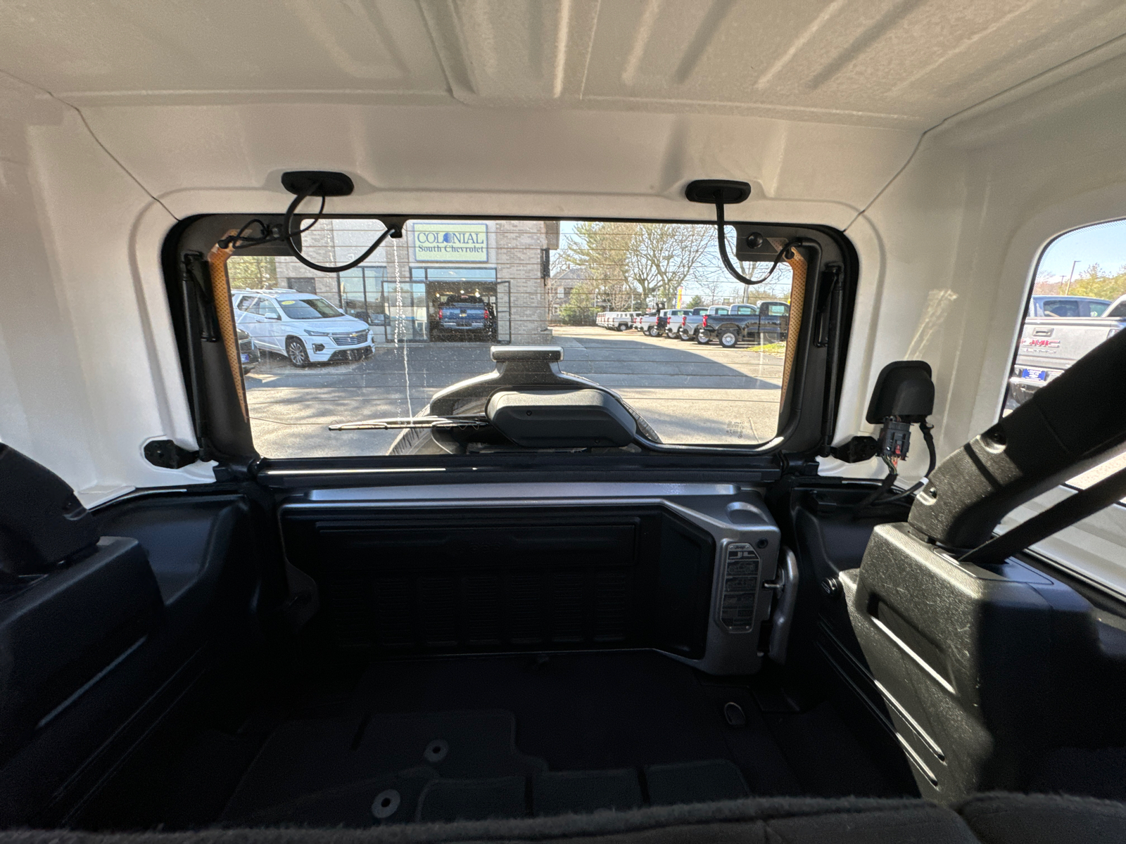 2018 Jeep Wrangler Unlimited Sport S 35
