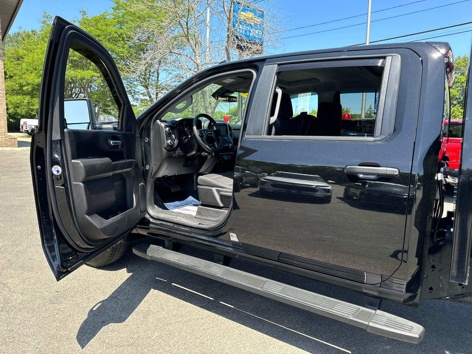 2024 GMC Sierra 3500HD Pro 4WD Crew Cab 159 12