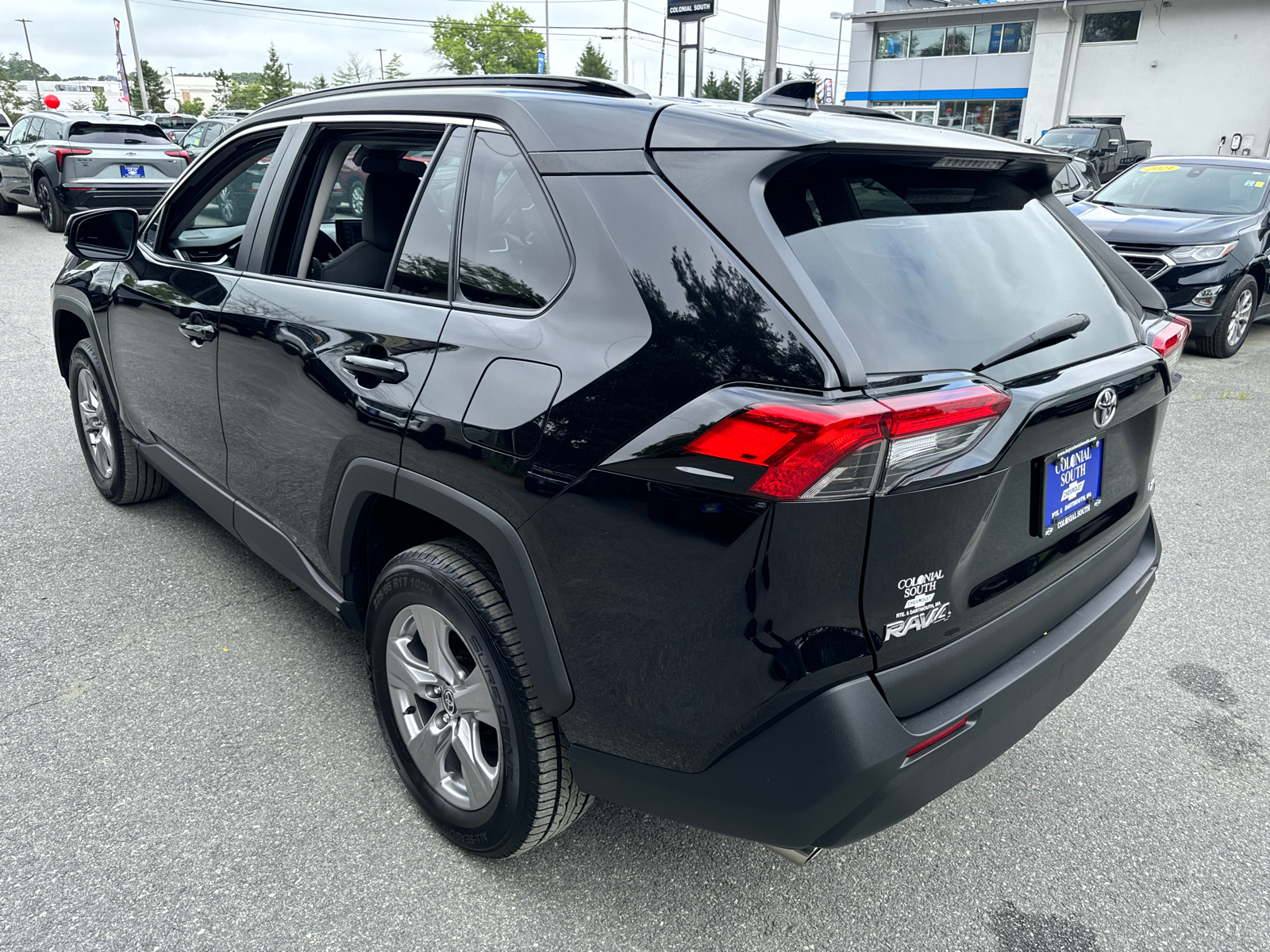 2022 Toyota RAV4 XLE 4