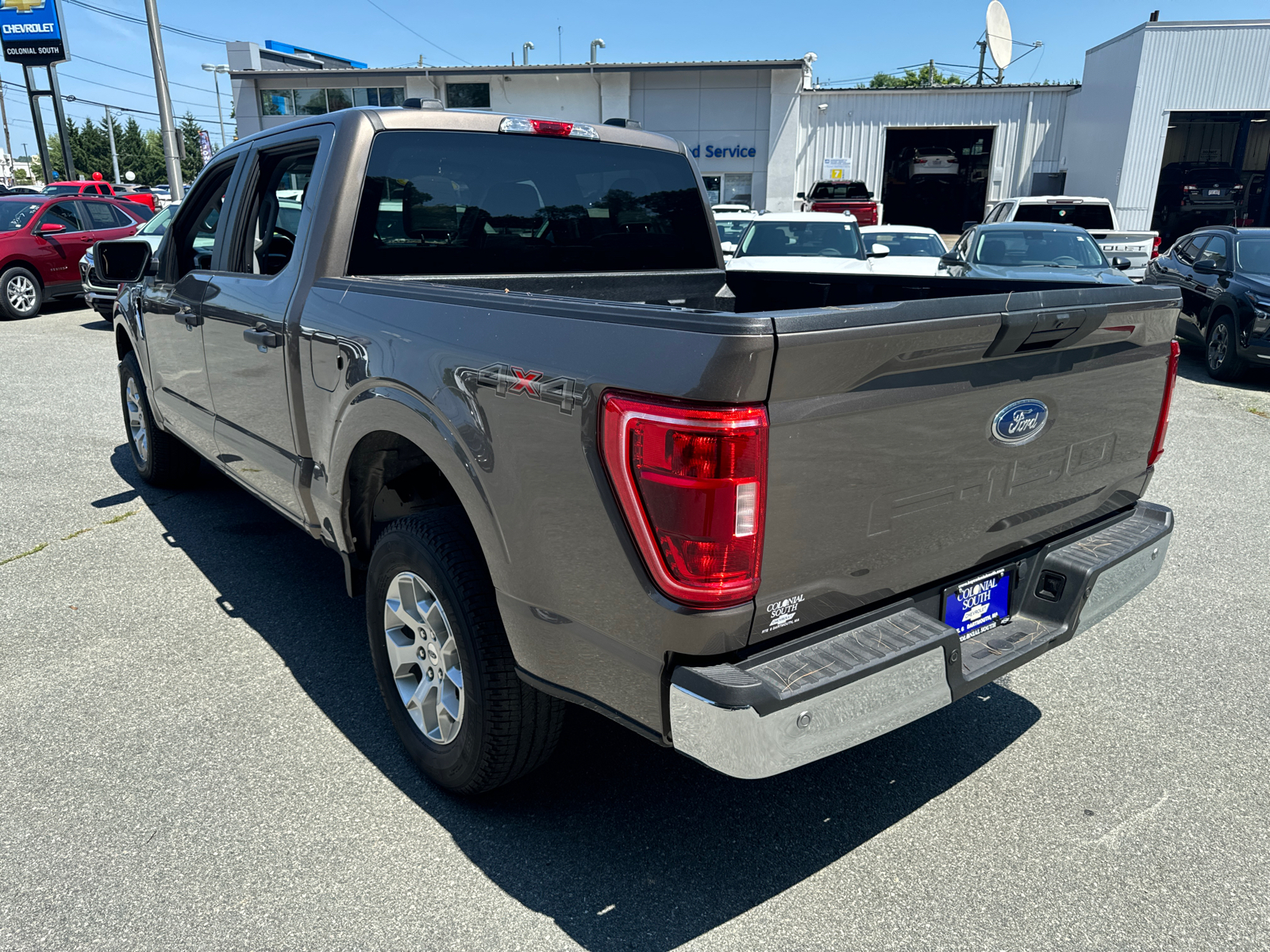 2023 Ford F-150 XLT 4WD SuperCrew 5.5 Box 4