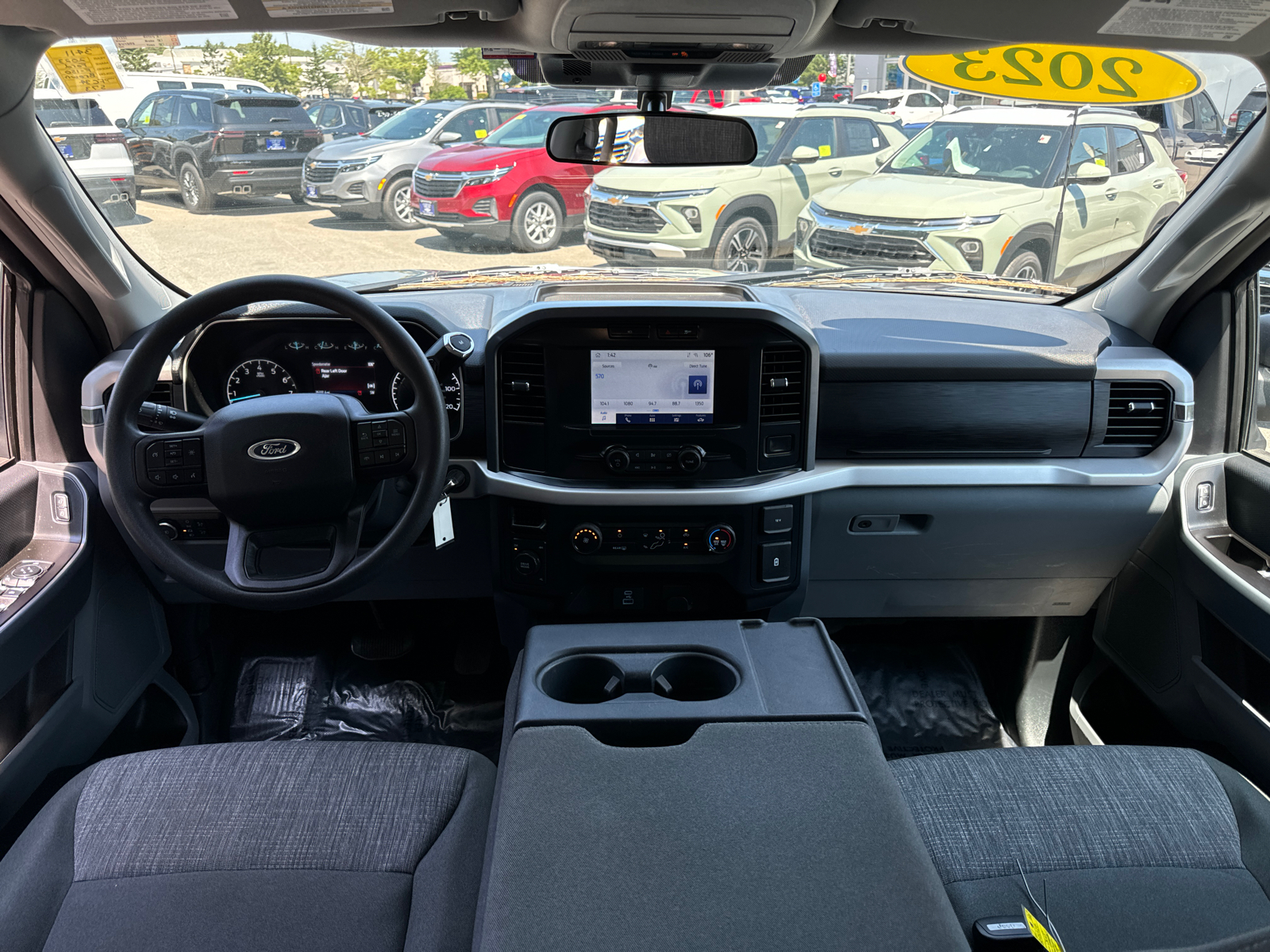 2023 Ford F-150 XLT 4WD SuperCrew 5.5 Box 32