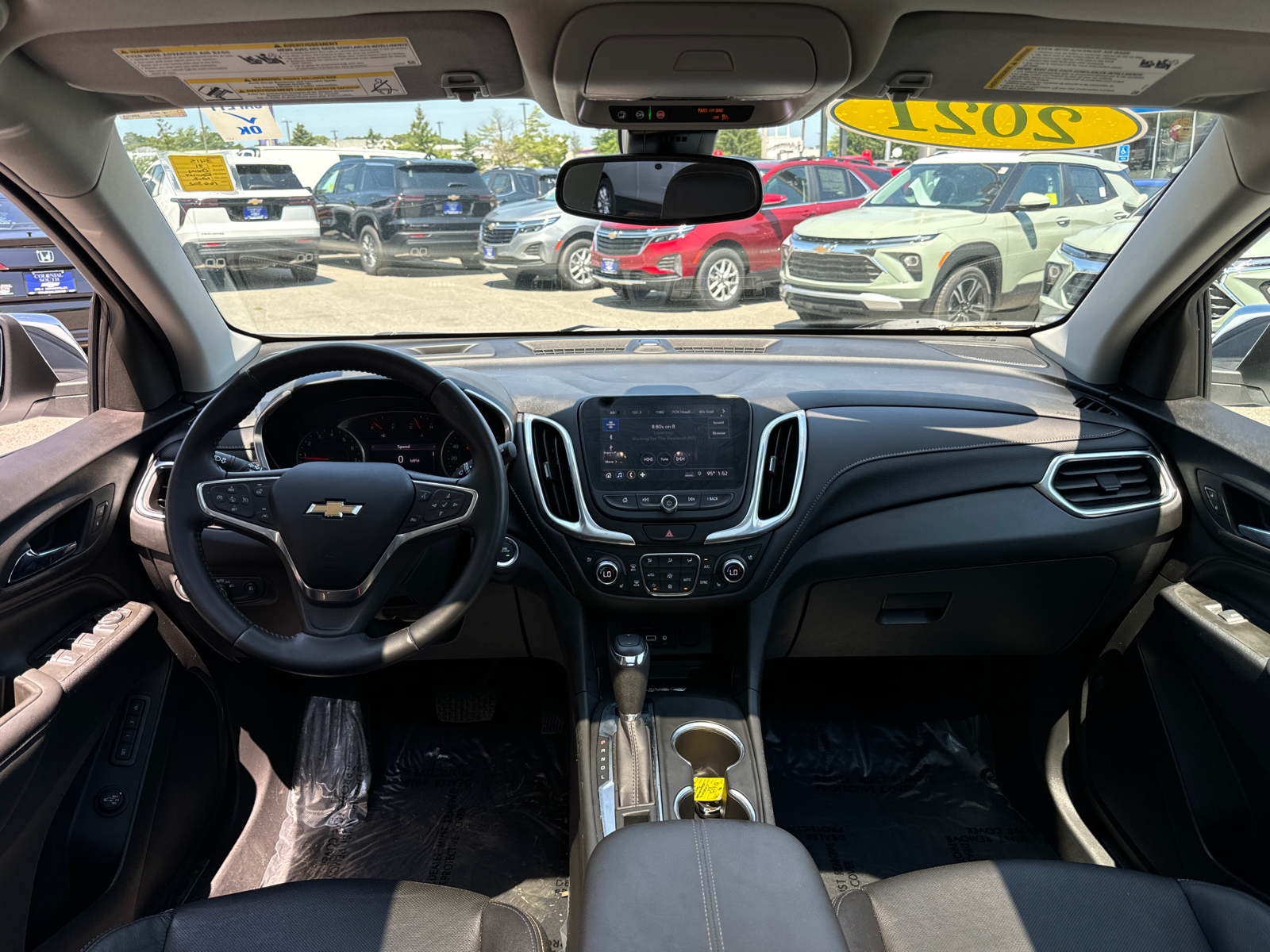 2021 Chevrolet Equinox Premier 34