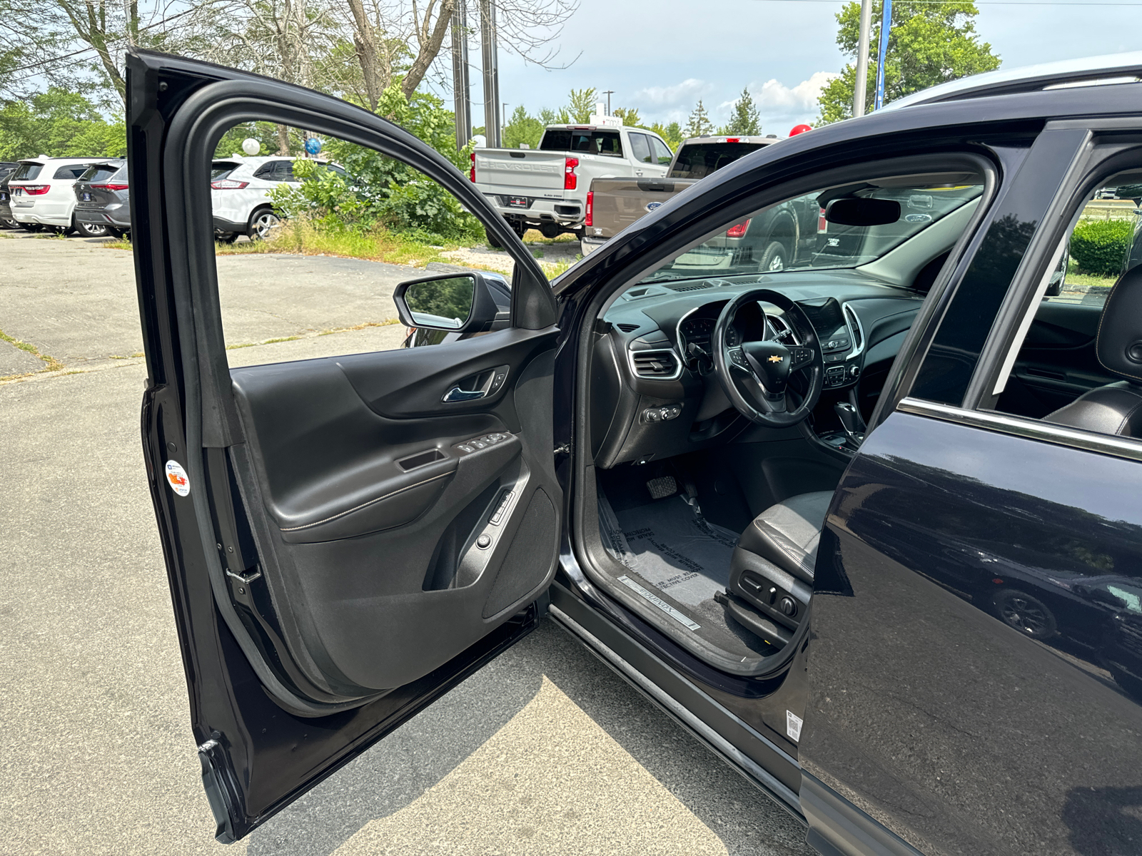 2020 Chevrolet Equinox Premier 11