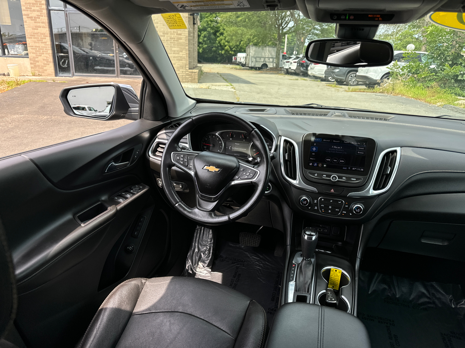 2020 Chevrolet Equinox Premier 34