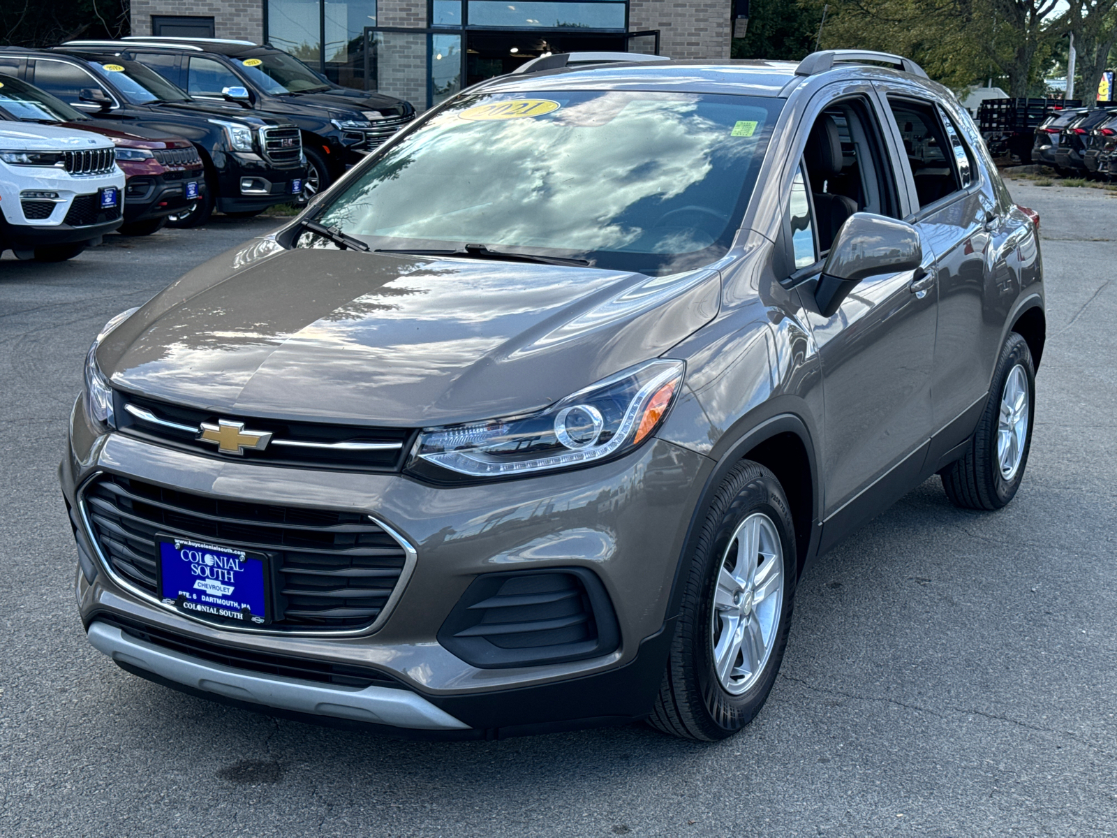 2021 Chevrolet Trax LT 1