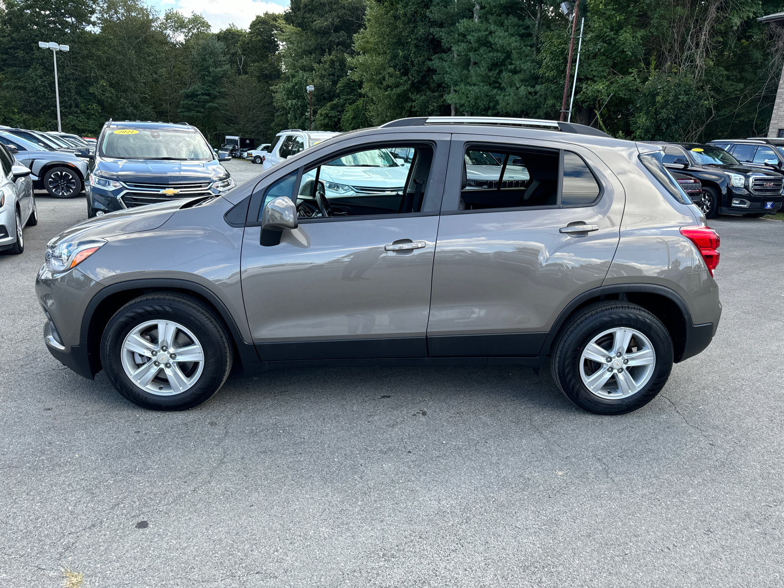 2021 Chevrolet Trax LT 3