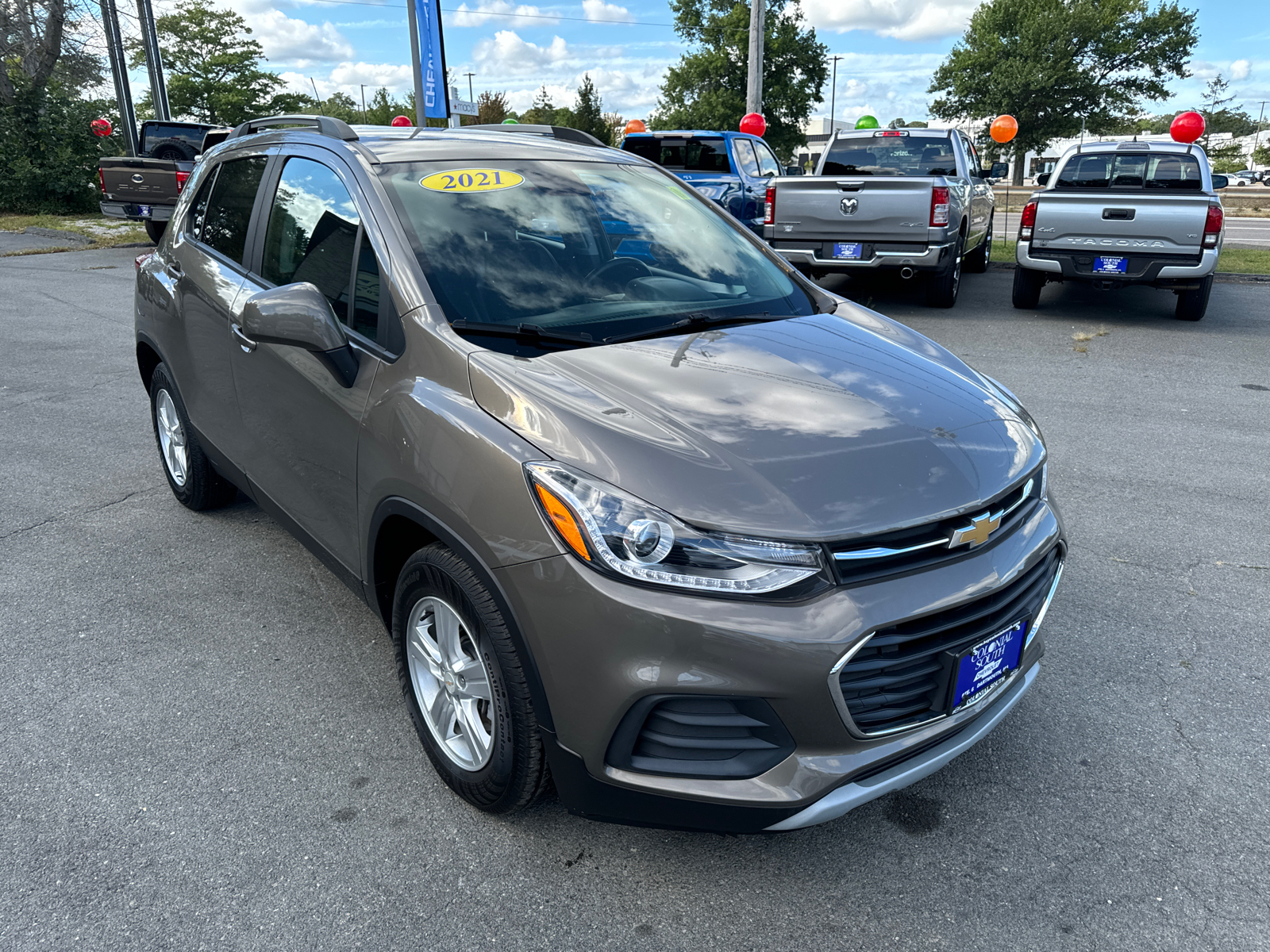 2021 Chevrolet Trax LT 8