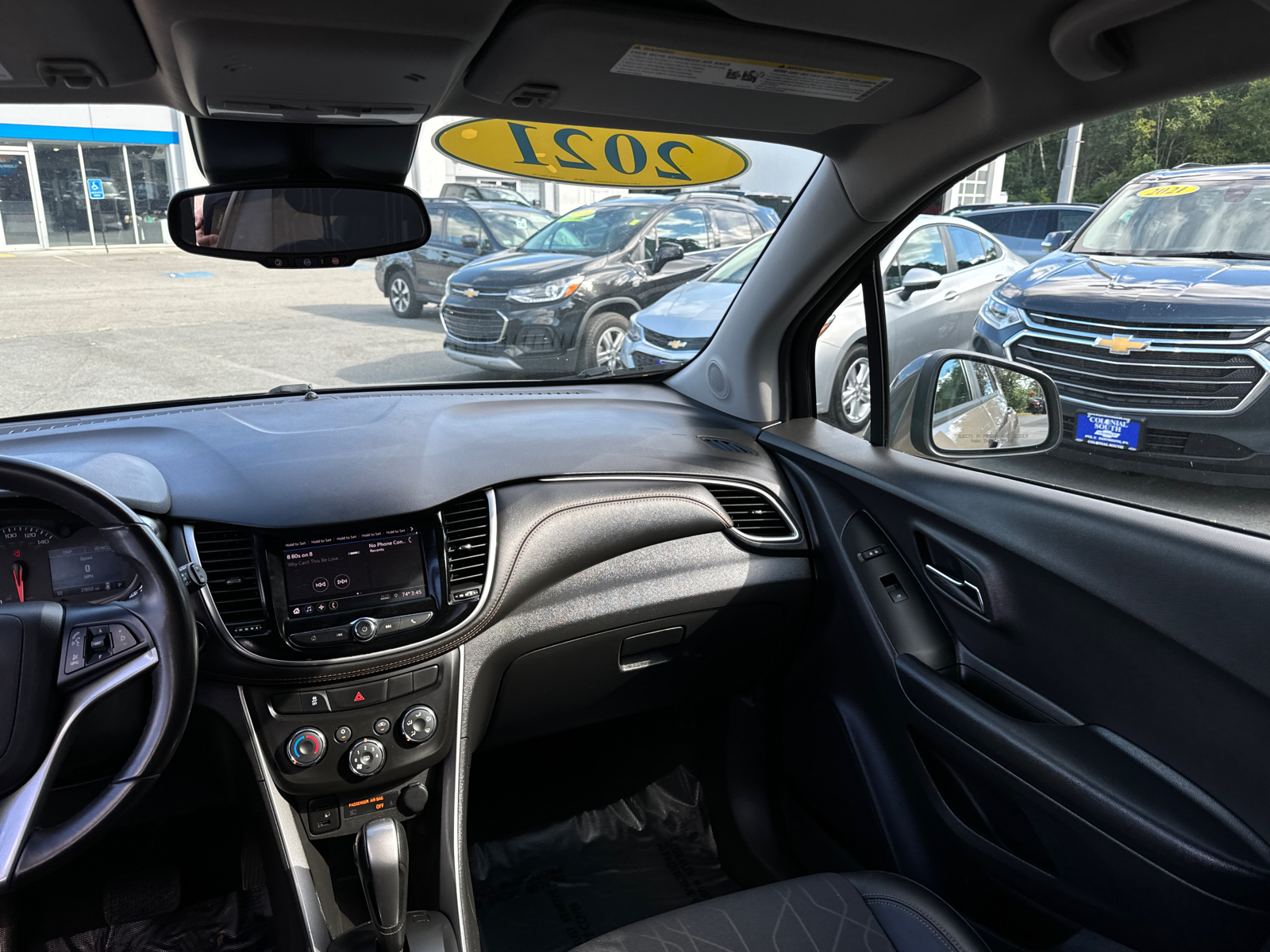 2021 Chevrolet Trax LT 34