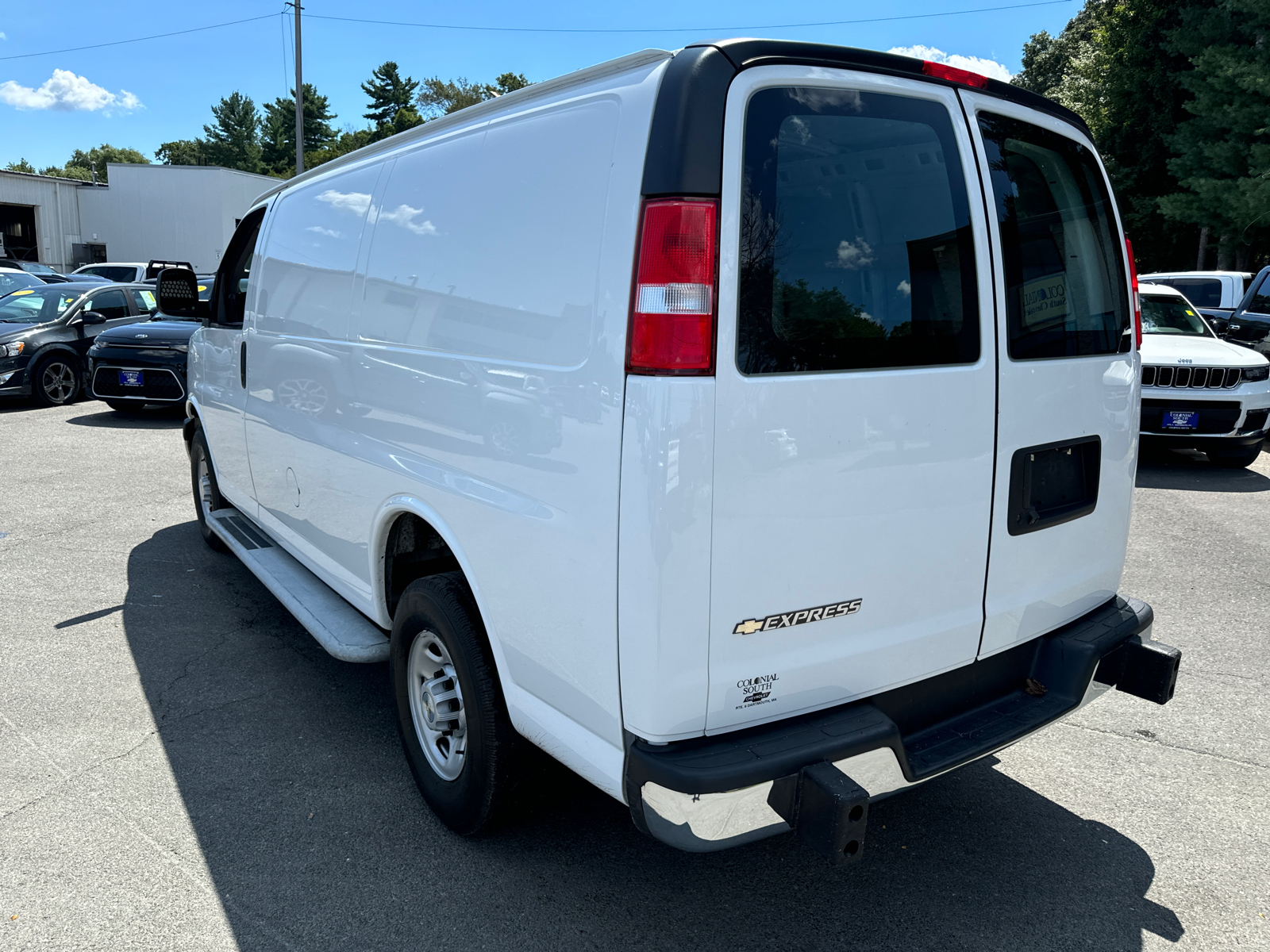 2022 Chevrolet Express 2500 4