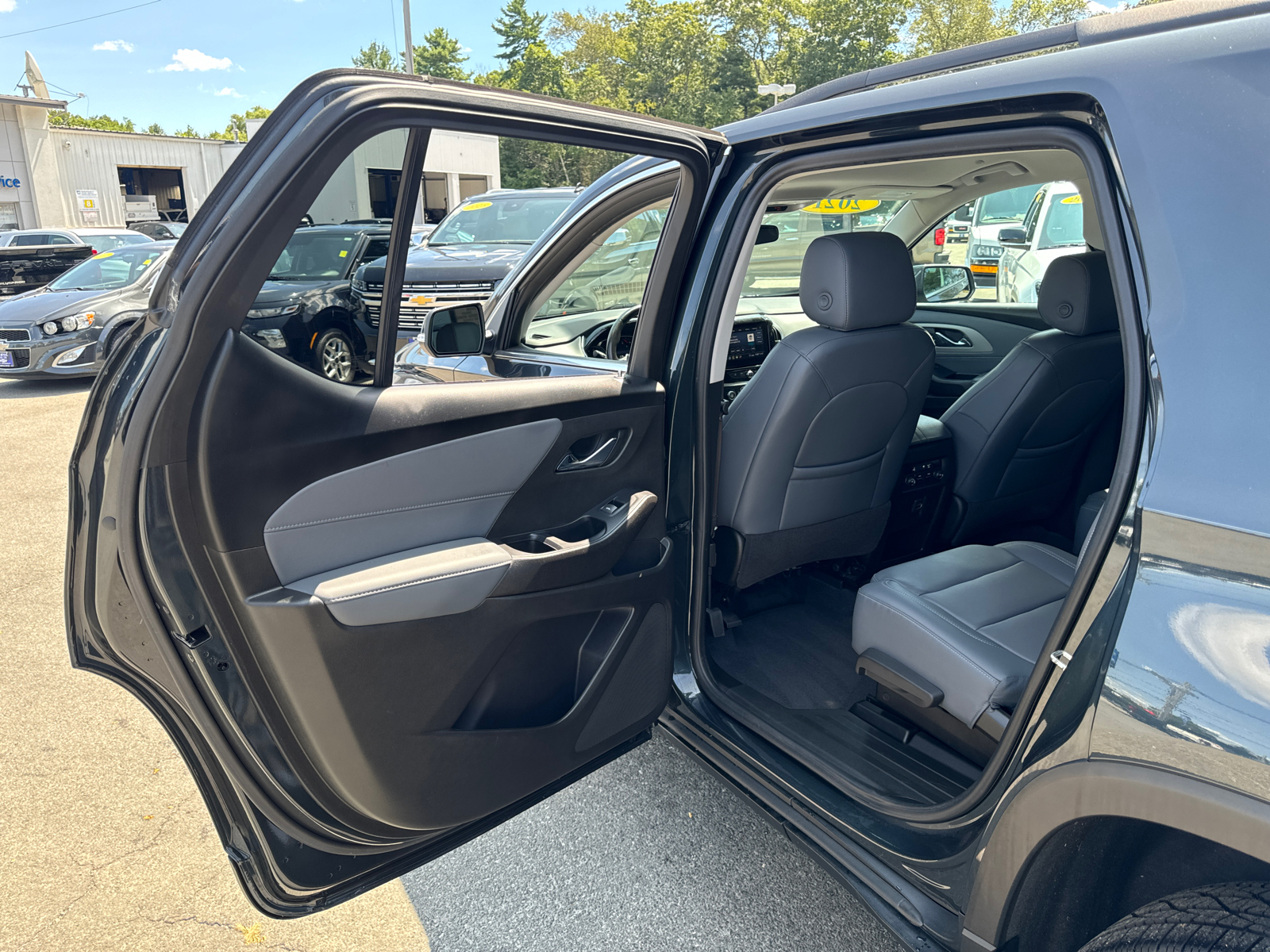 2021 Chevrolet Traverse LT Leather 30