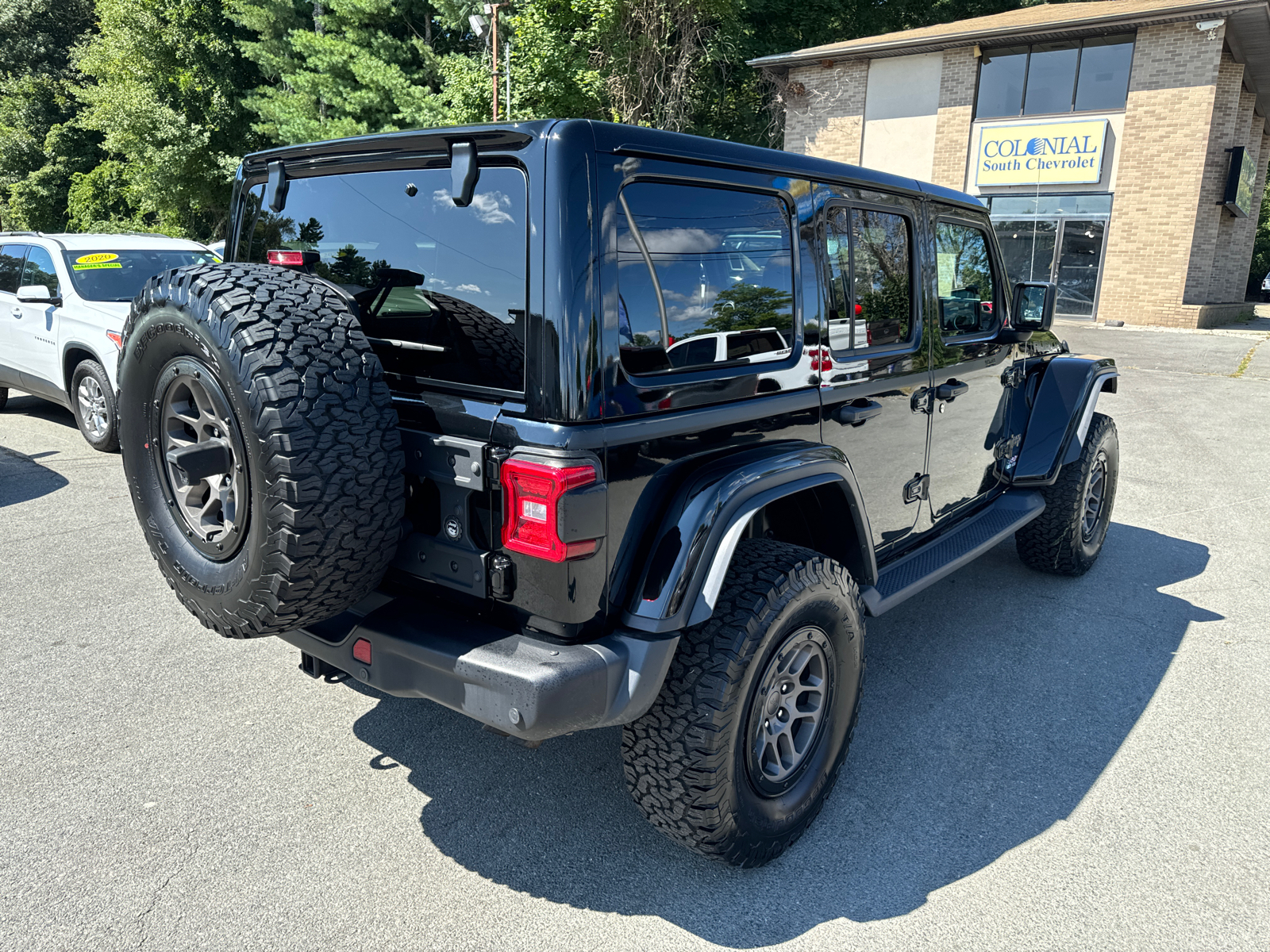 2023 Jeep Wrangler Rubicon 392 6