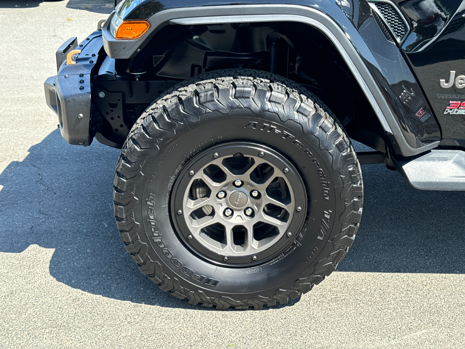 2023 Jeep Wrangler Rubicon 392 10