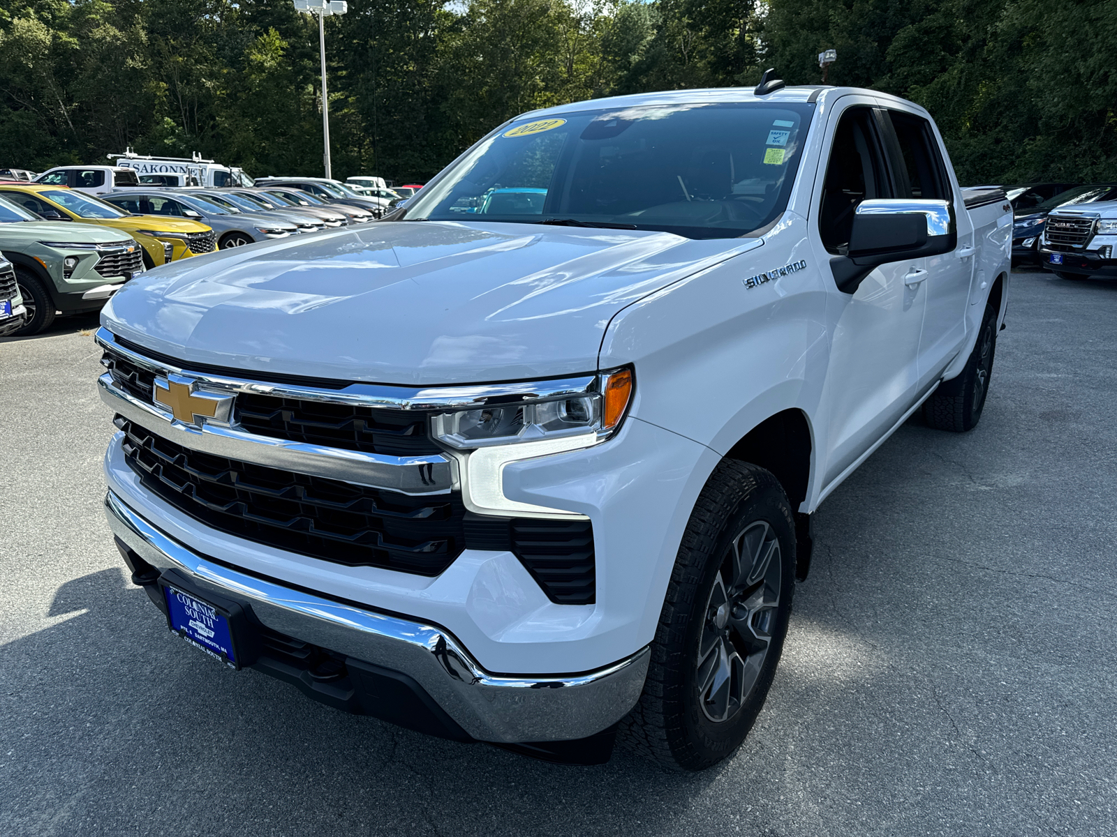 2022 Chevrolet Silverado 1500 LT 4WD Crew Cab 147 2