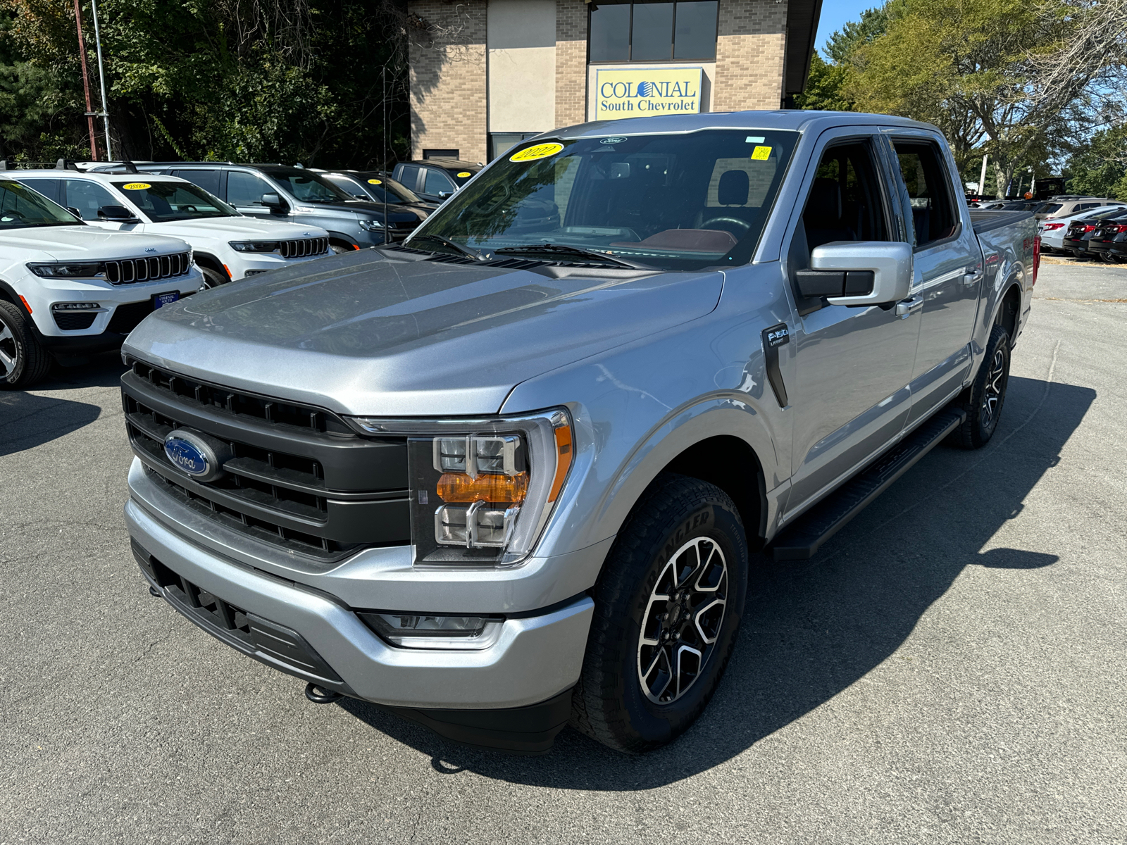 2022 Ford F-150 LARIAT 4WD SuperCrew 5.5 Box 2