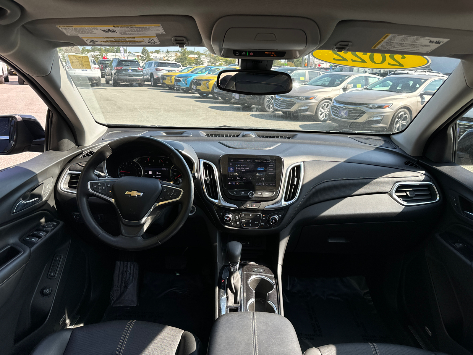 2022 Chevrolet Equinox Premier 34