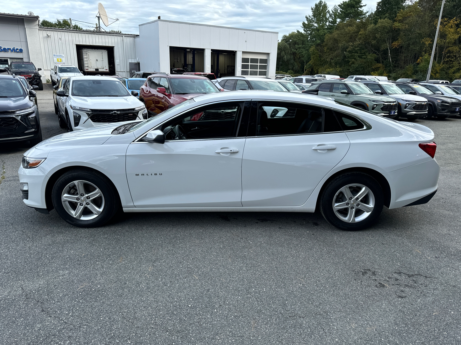 2021 Chevrolet Malibu LS 3