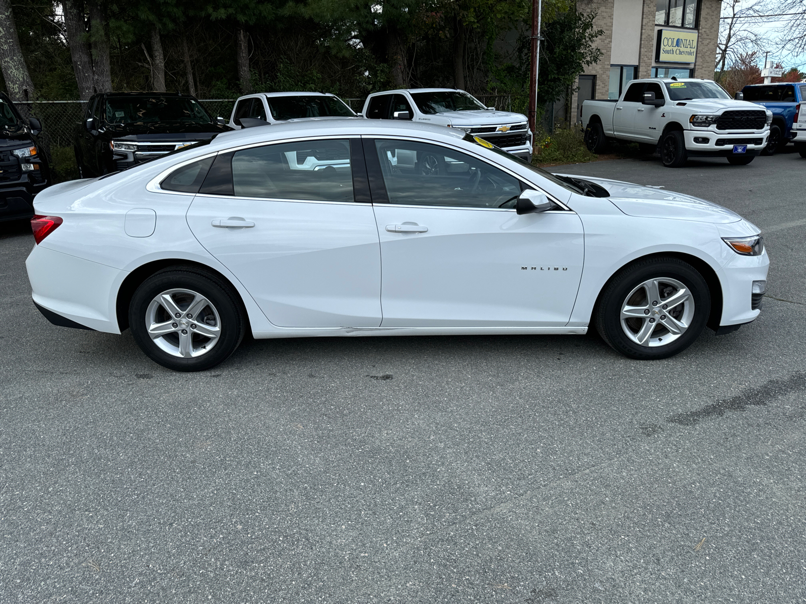 2021 Chevrolet Malibu LS 7