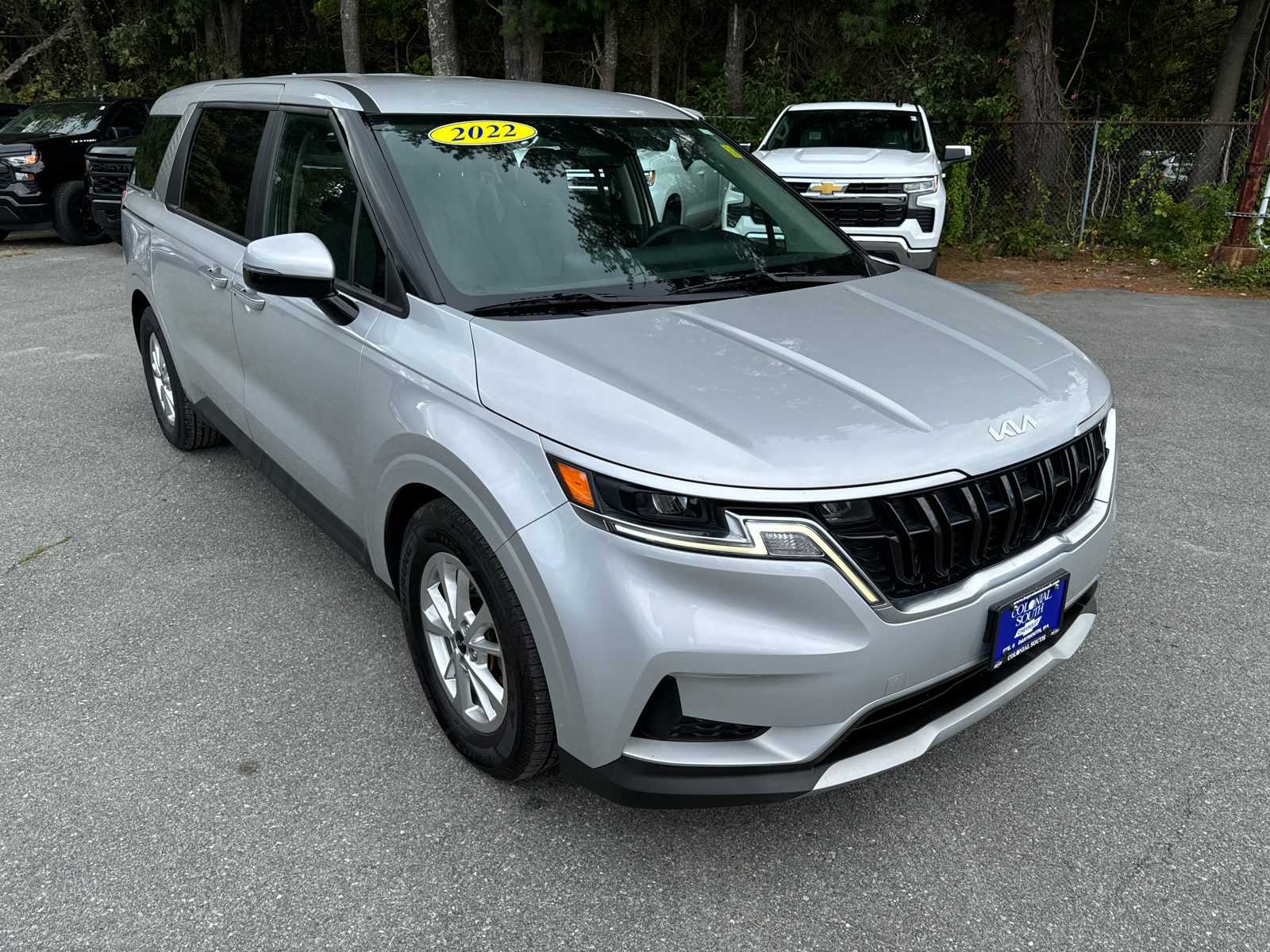 2022 Kia Carnival LX 8