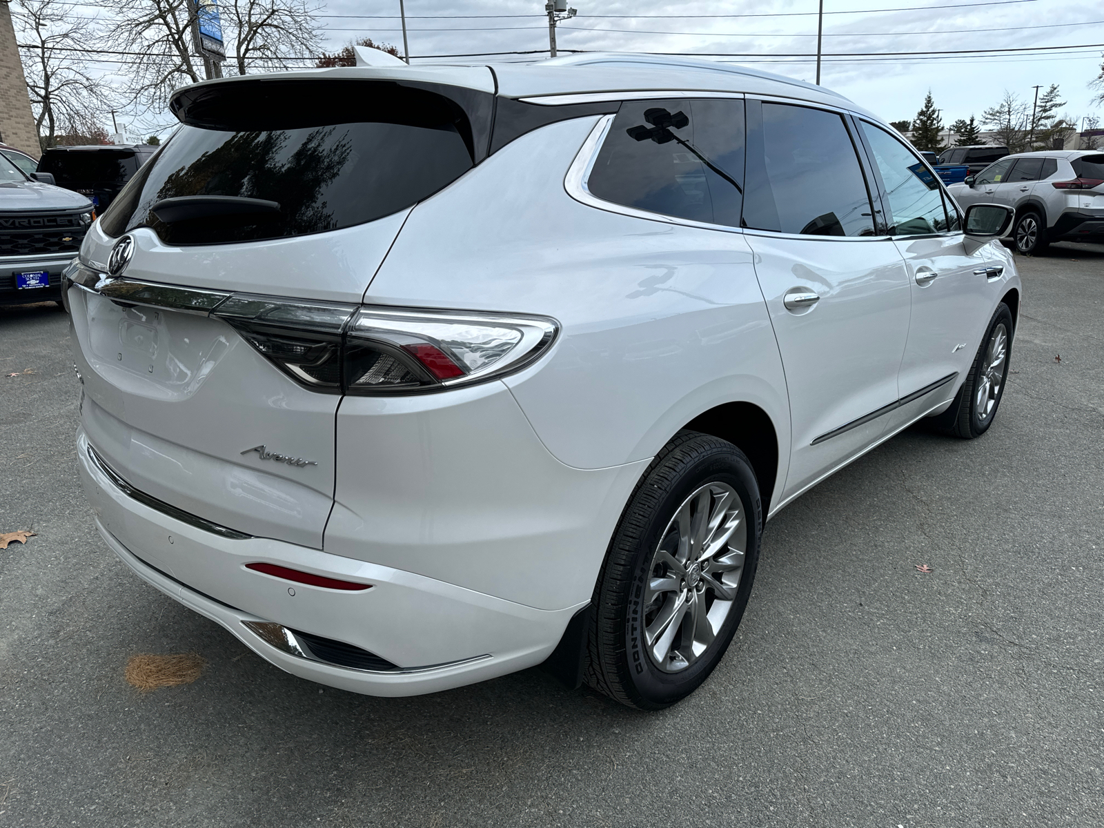 2023 Buick Enclave Avenir 6