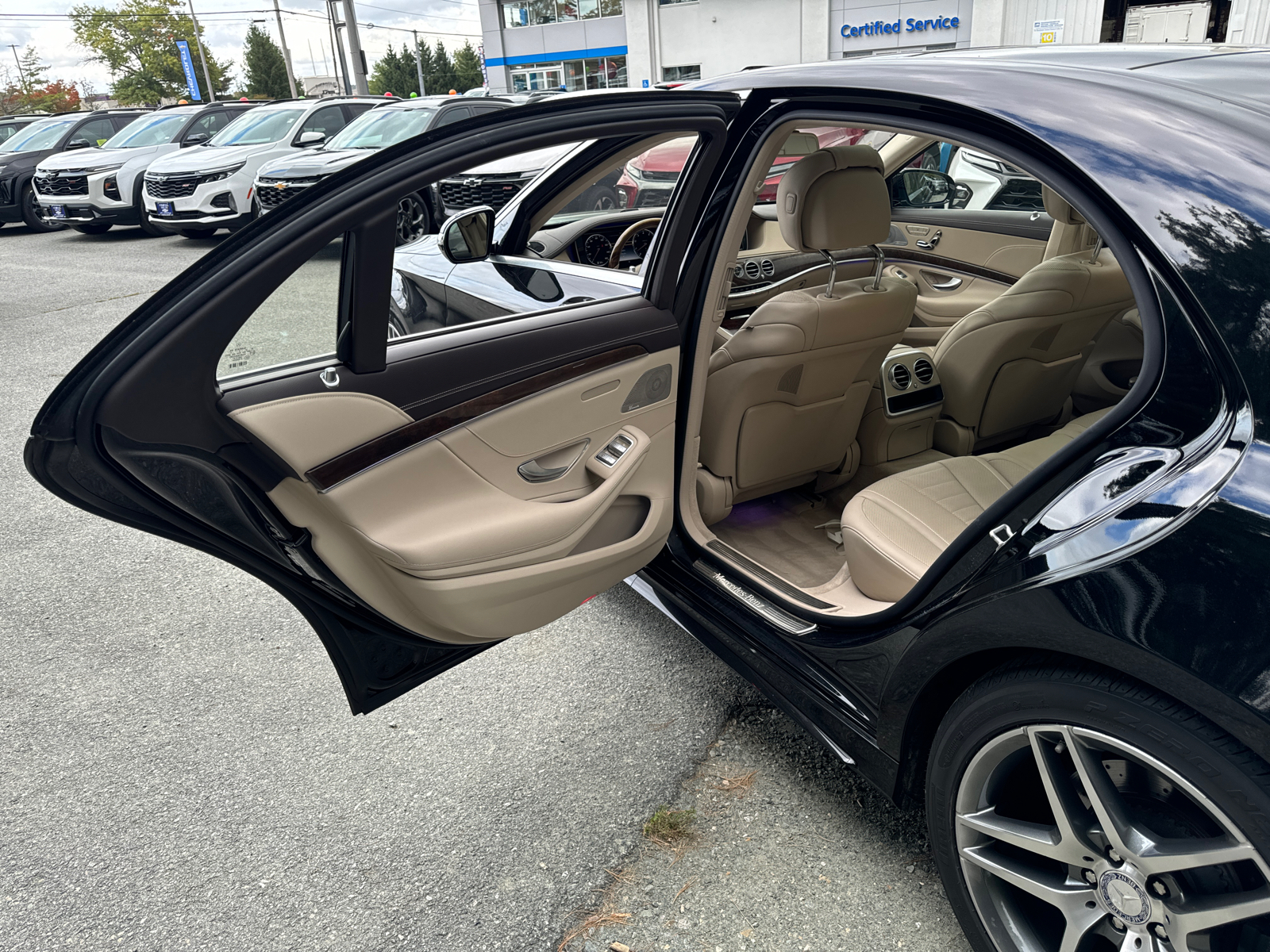 2015 Mercedes-Benz S-Class S 550 31