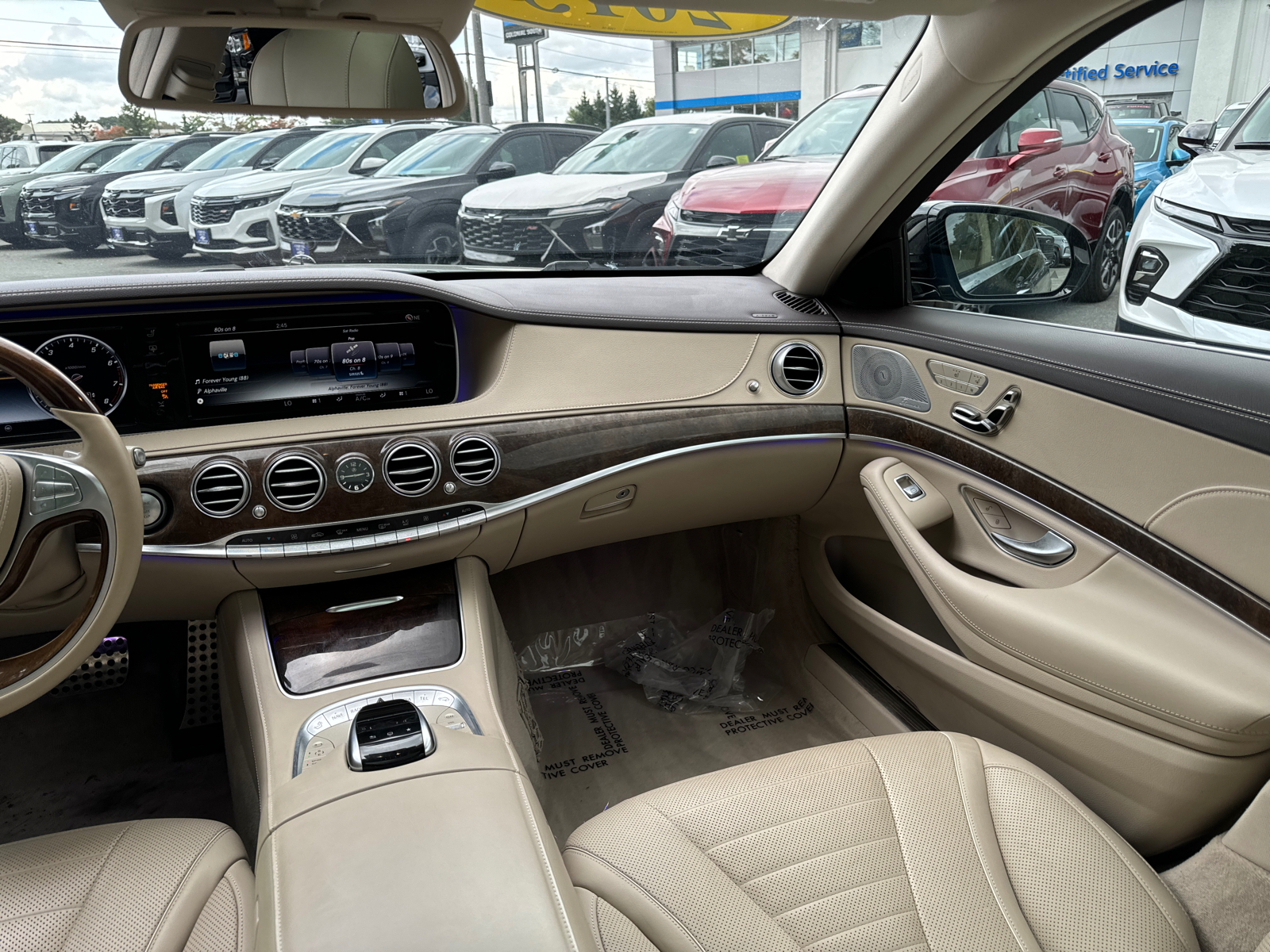 2015 Mercedes-Benz S-Class S 550 36