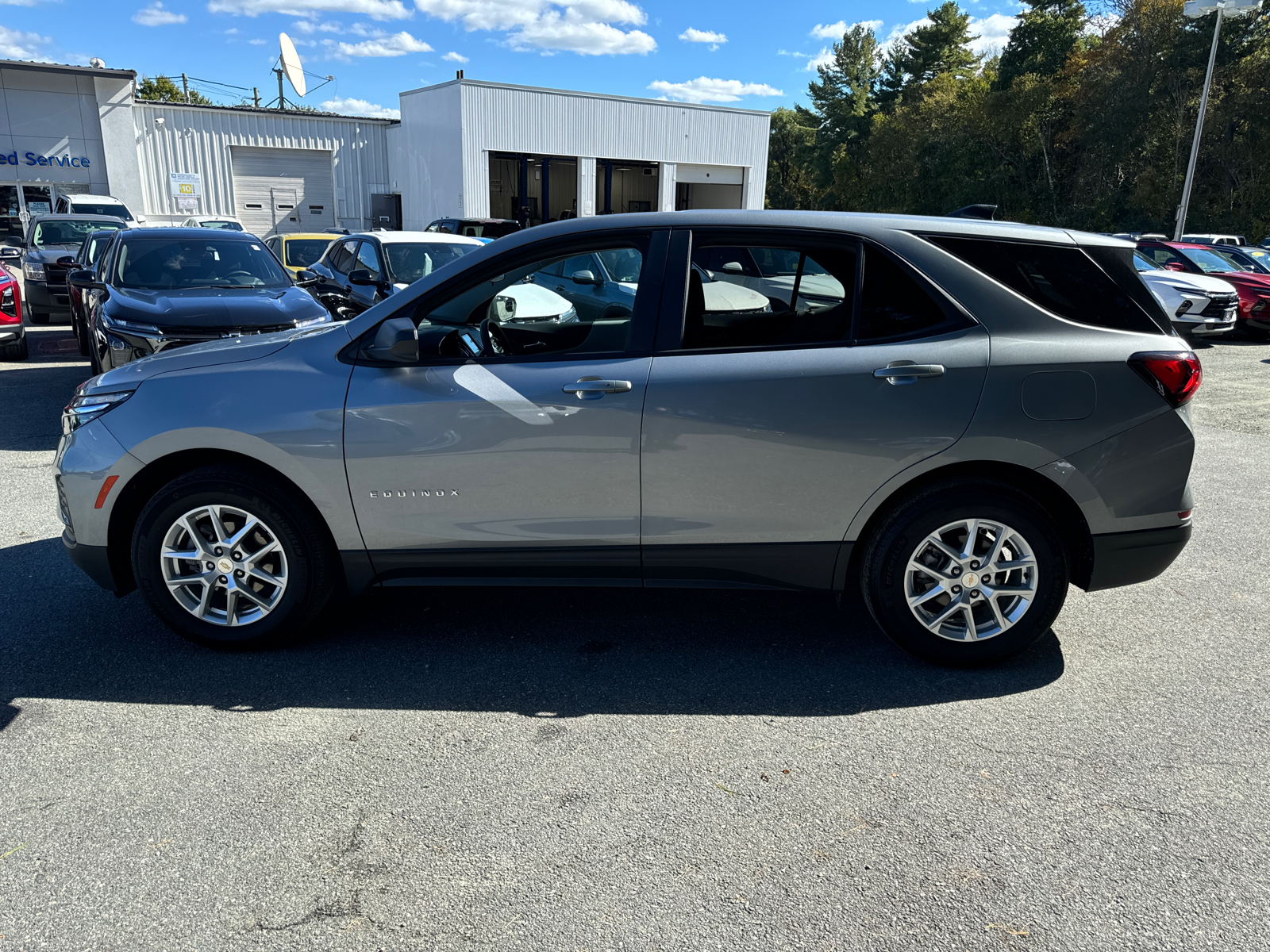 2024 Chevrolet Equinox LS 3