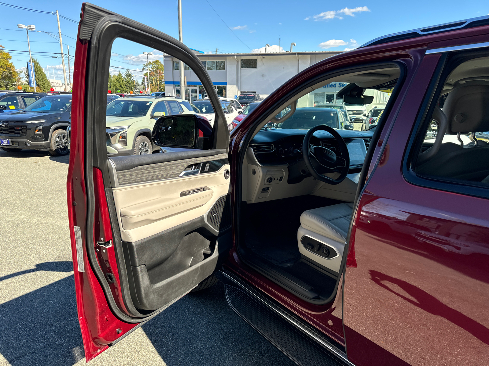 2022 Jeep Wagoneer Series III 11