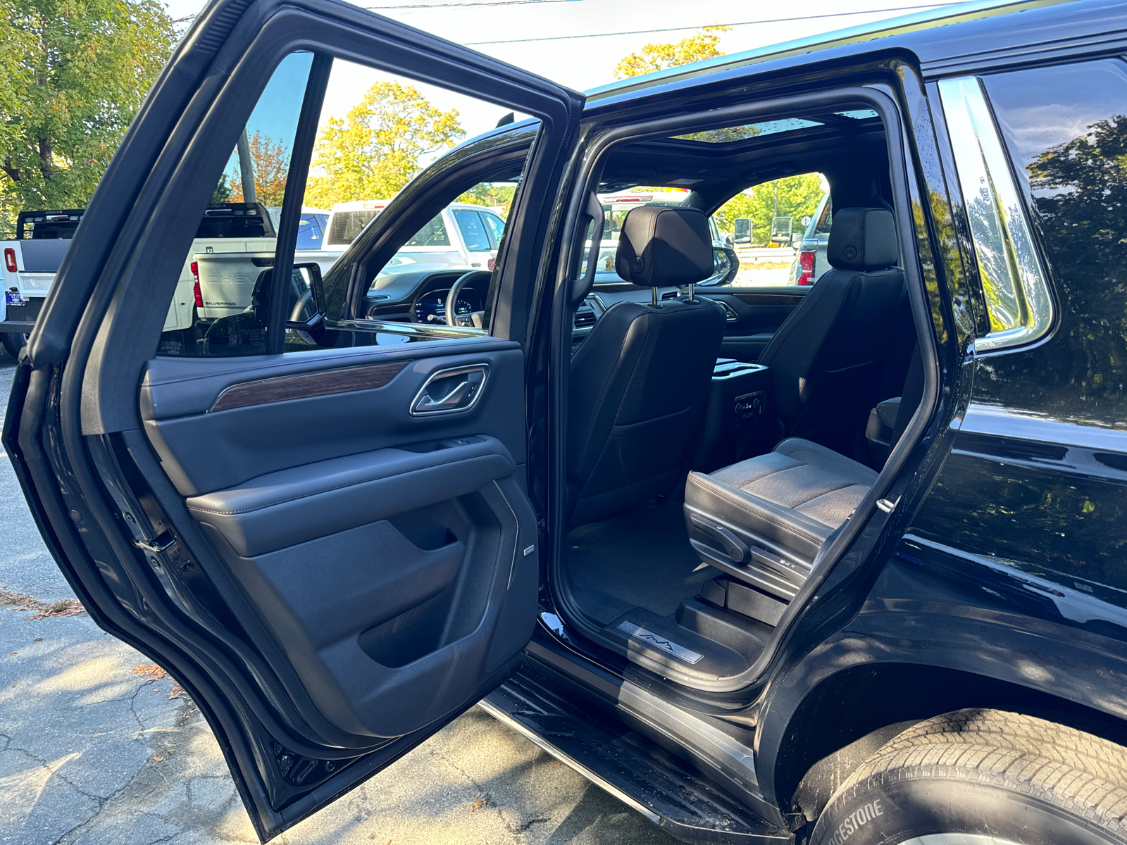 2024 Chevrolet Tahoe High Country 30