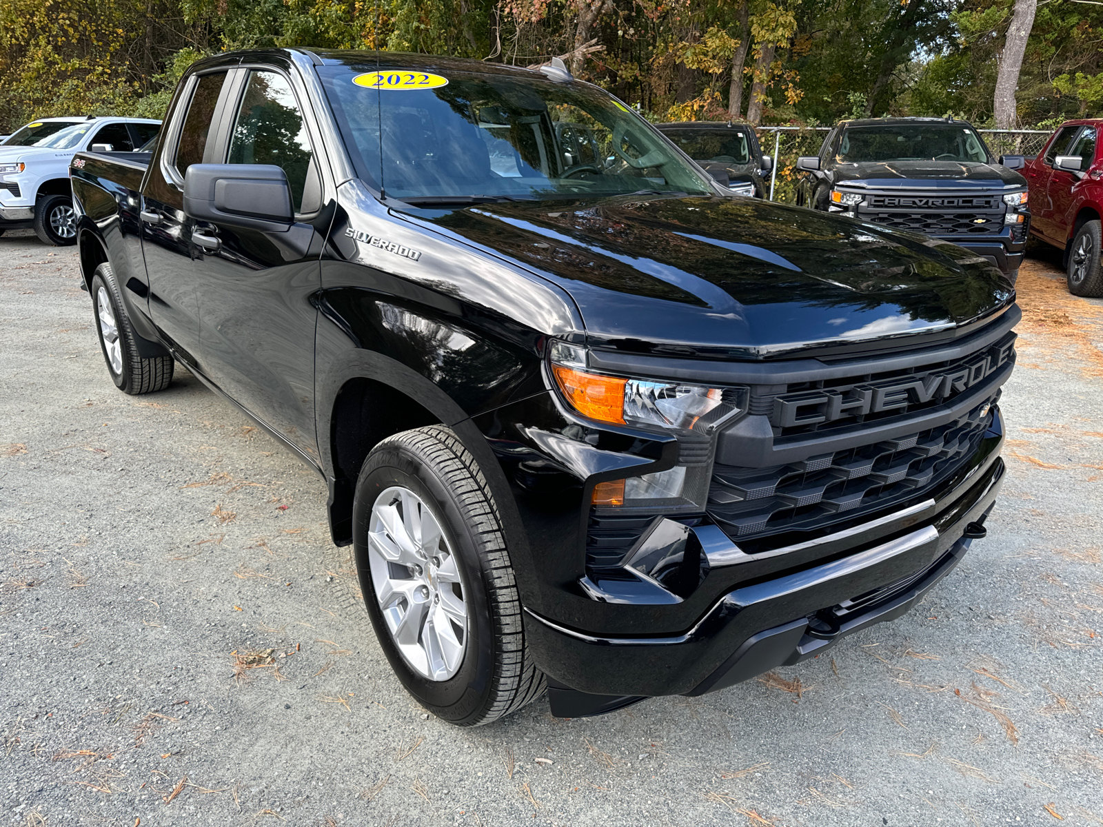 2022 Chevrolet Silverado 1500 Custom 4WD Double Cab 147 8