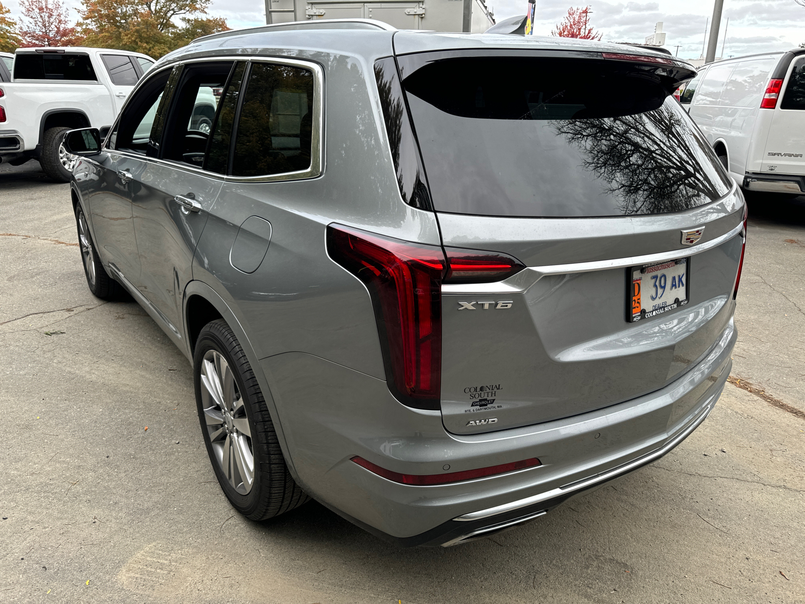 2023 Cadillac XT6 AWD Premium Luxury 4