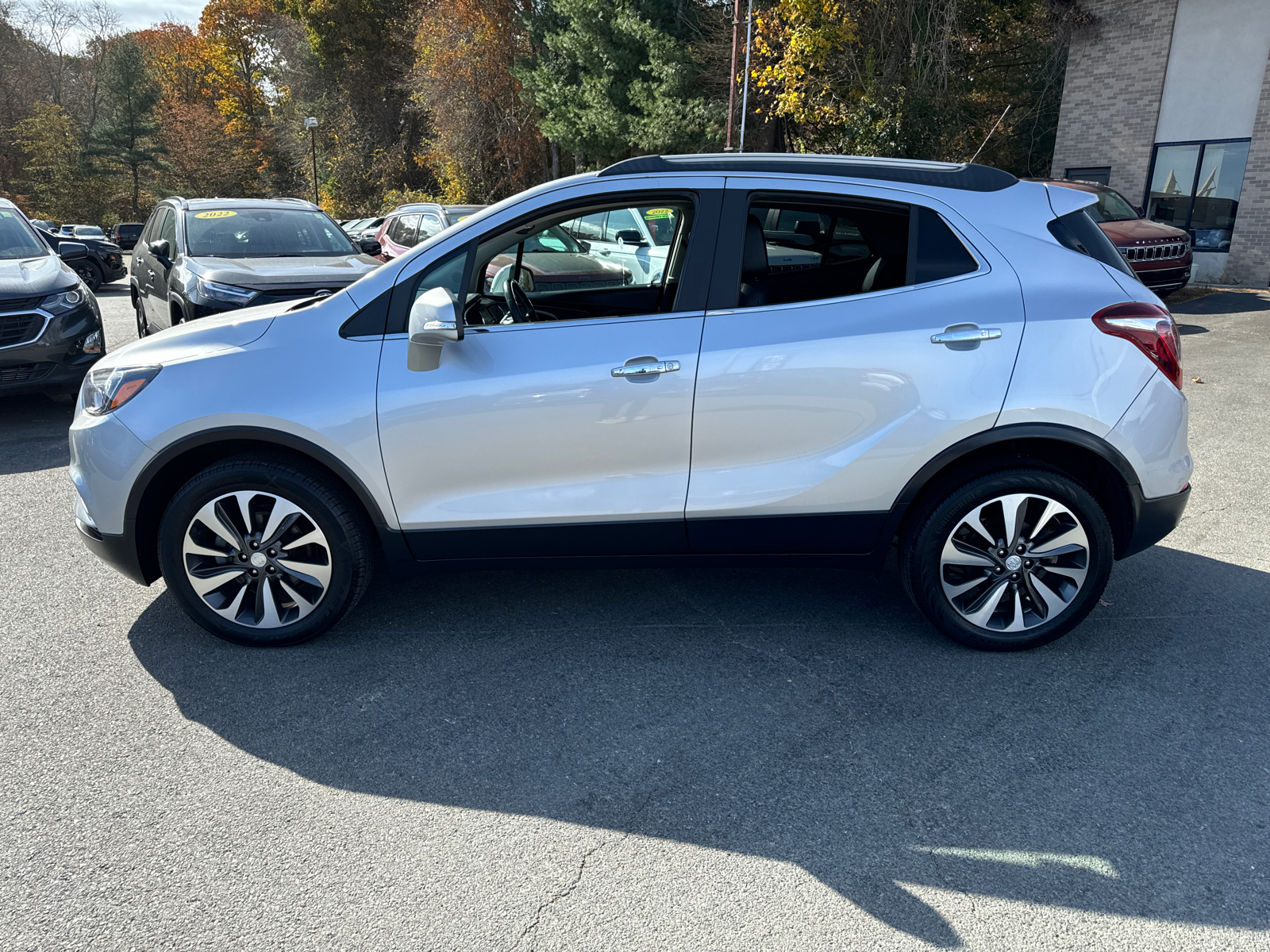 2018 Buick Encore Essence 3