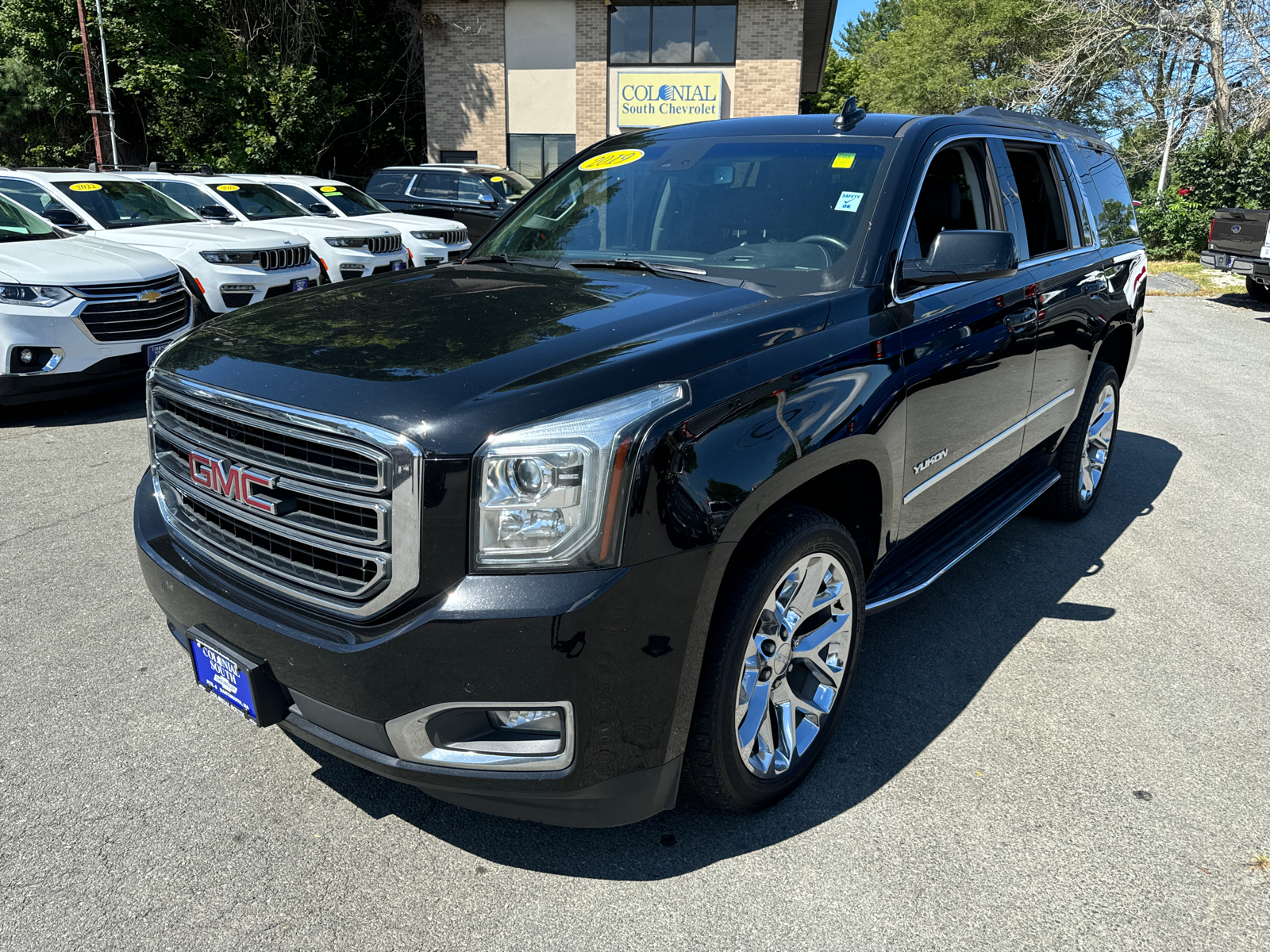 2019 GMC Yukon SLT Standard Edition 2