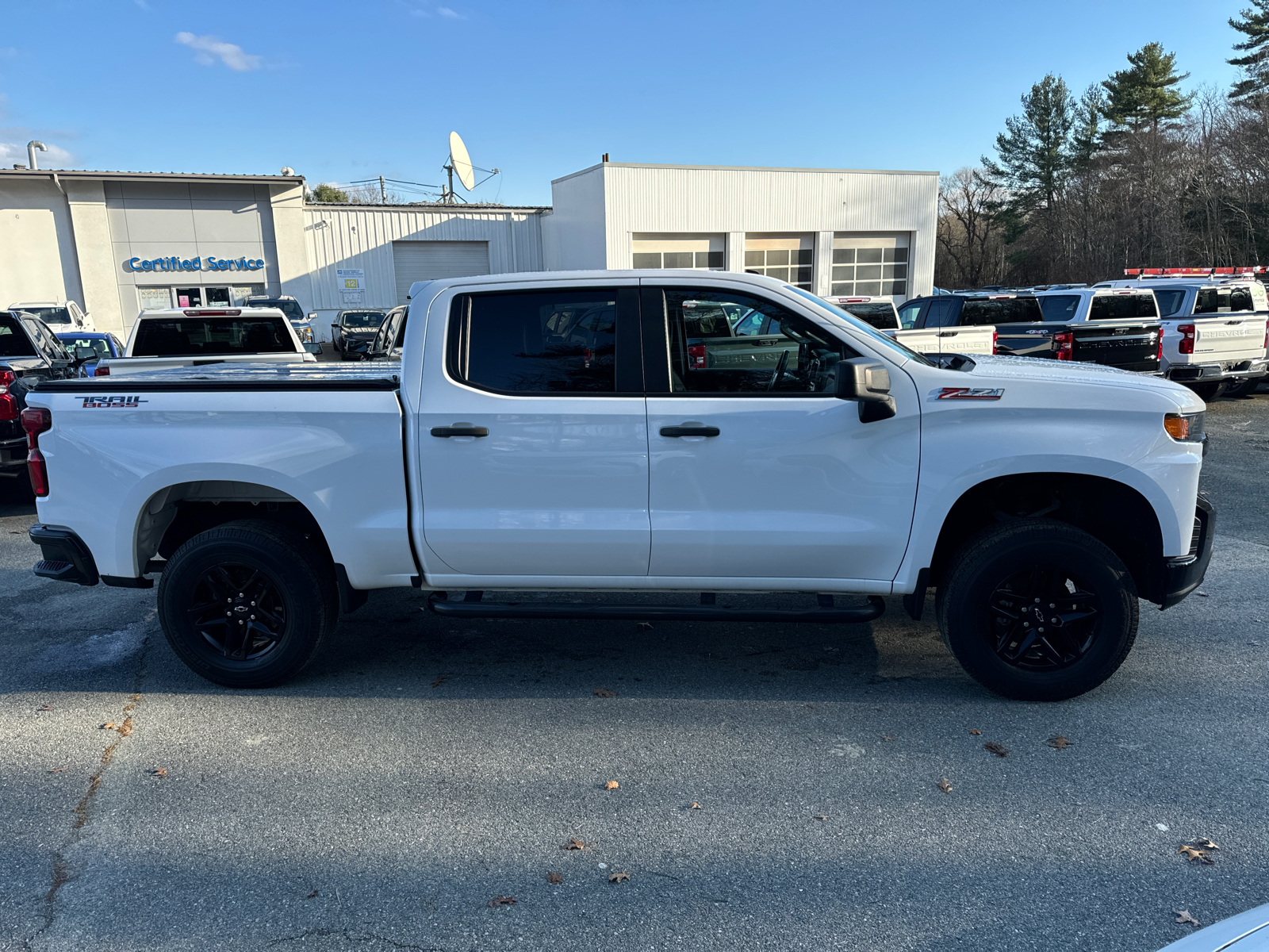 2019 Chevrolet Silverado 1500 Custom Trail Boss 4WD Crew Cab 147 8