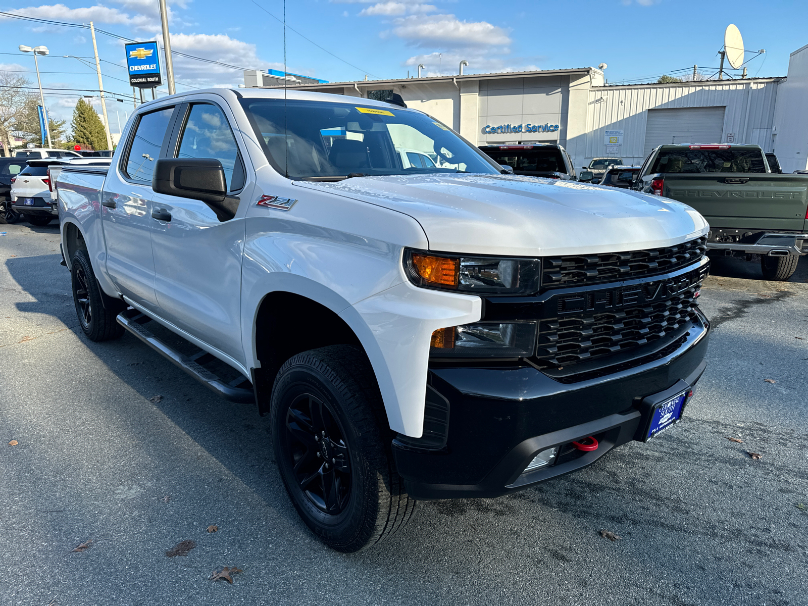 2019 Chevrolet Silverado 1500 Custom Trail Boss 4WD Crew Cab 147 9