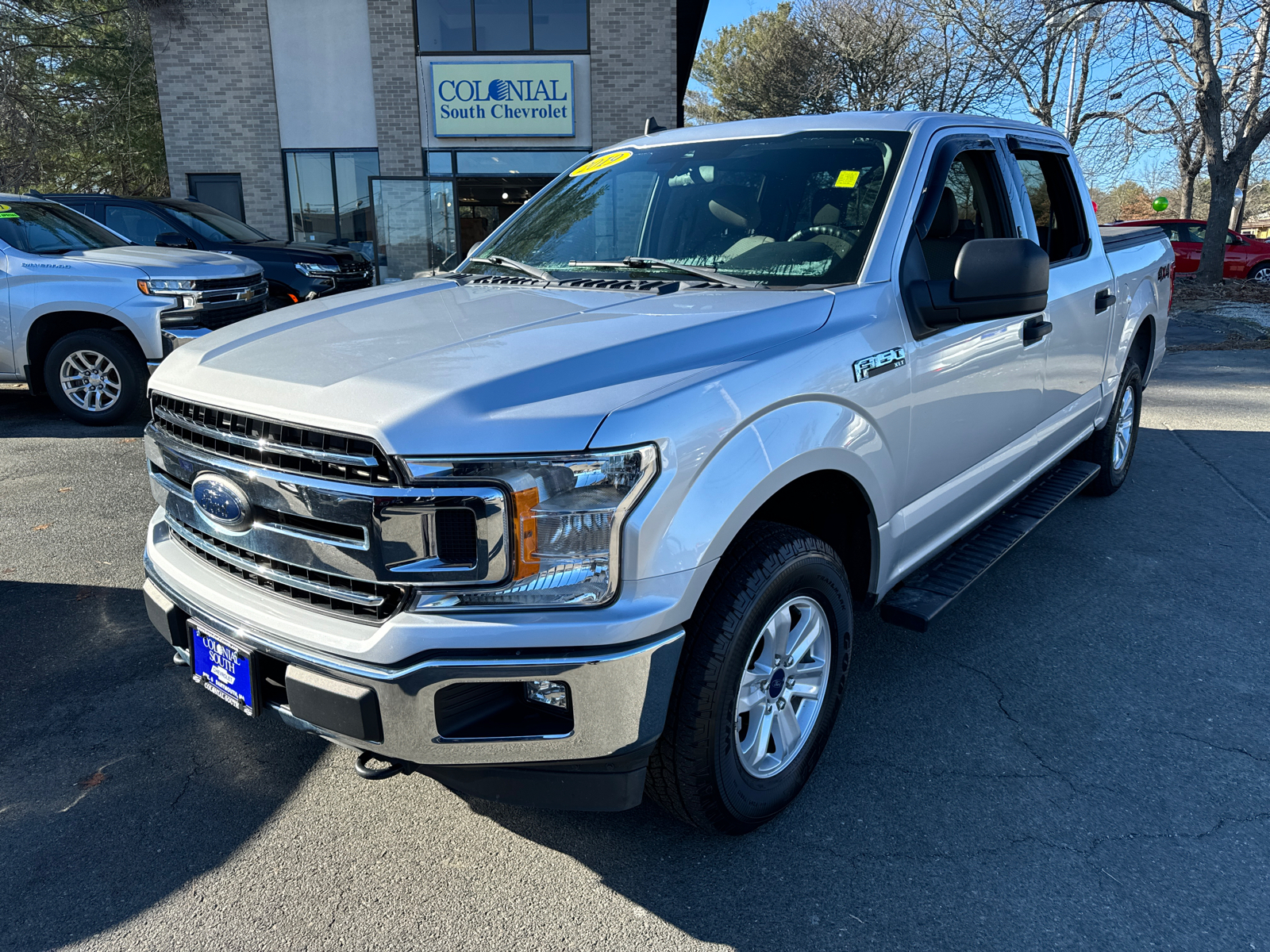 2019 Ford F-150 XLT 4WD SuperCrew 5.5 Box 2