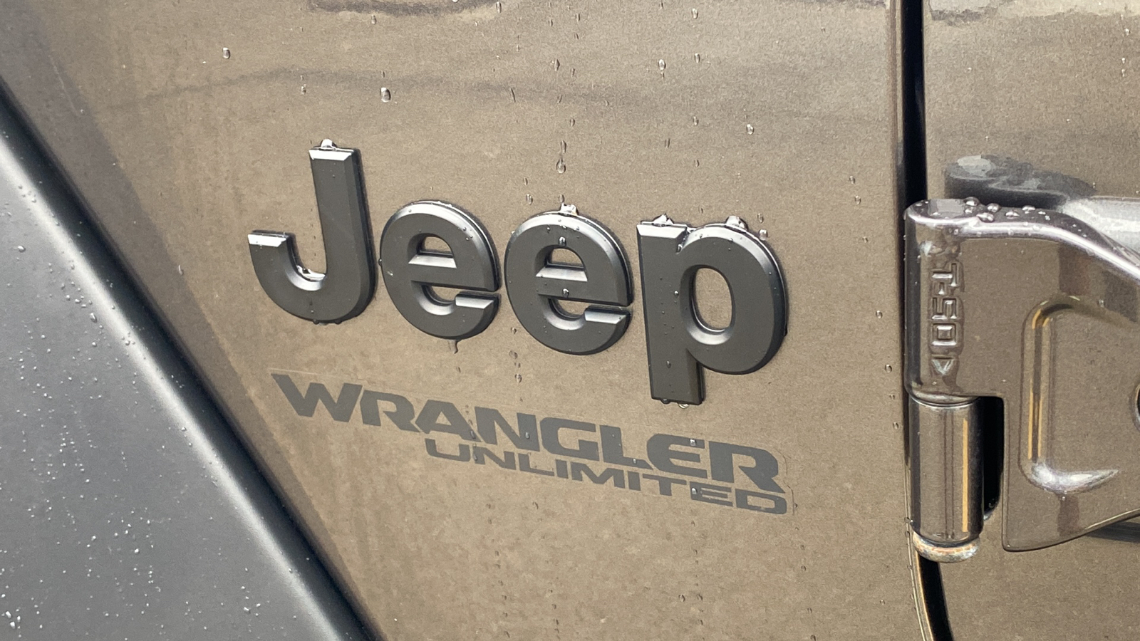 2020 Jeep Wrangler Unlimited Sport Altitude 37
