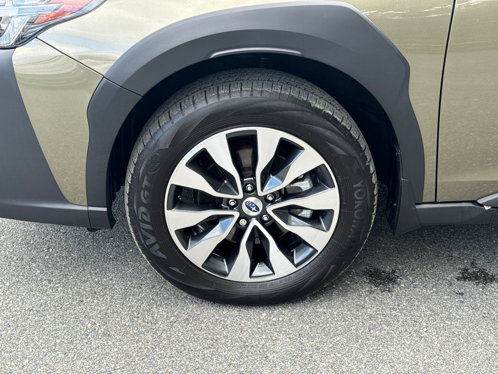 2023 Subaru Outback Limited XT 10