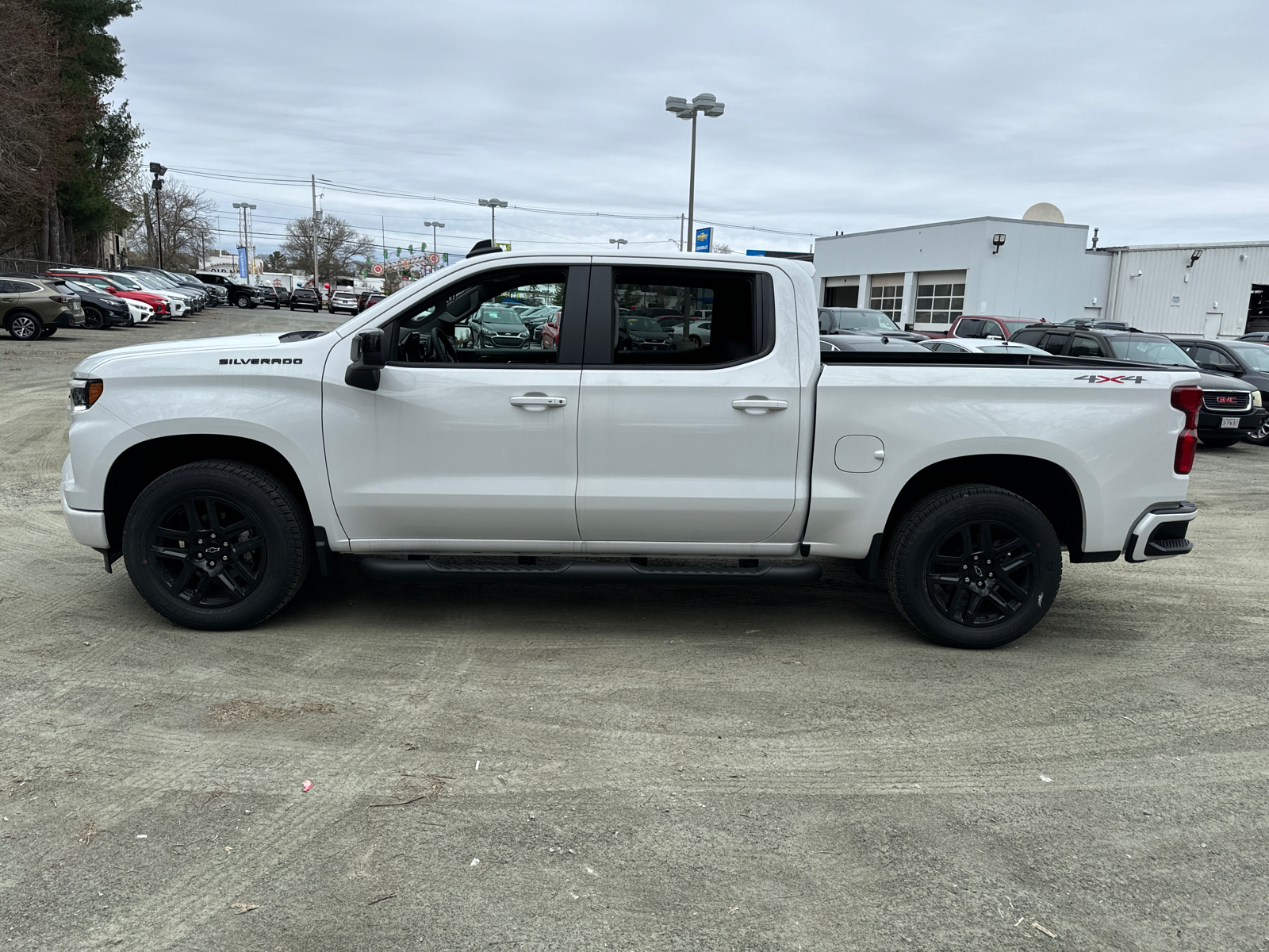 2024 Chevrolet Silverado 1500 RST 4WD Crew Cab 147 3