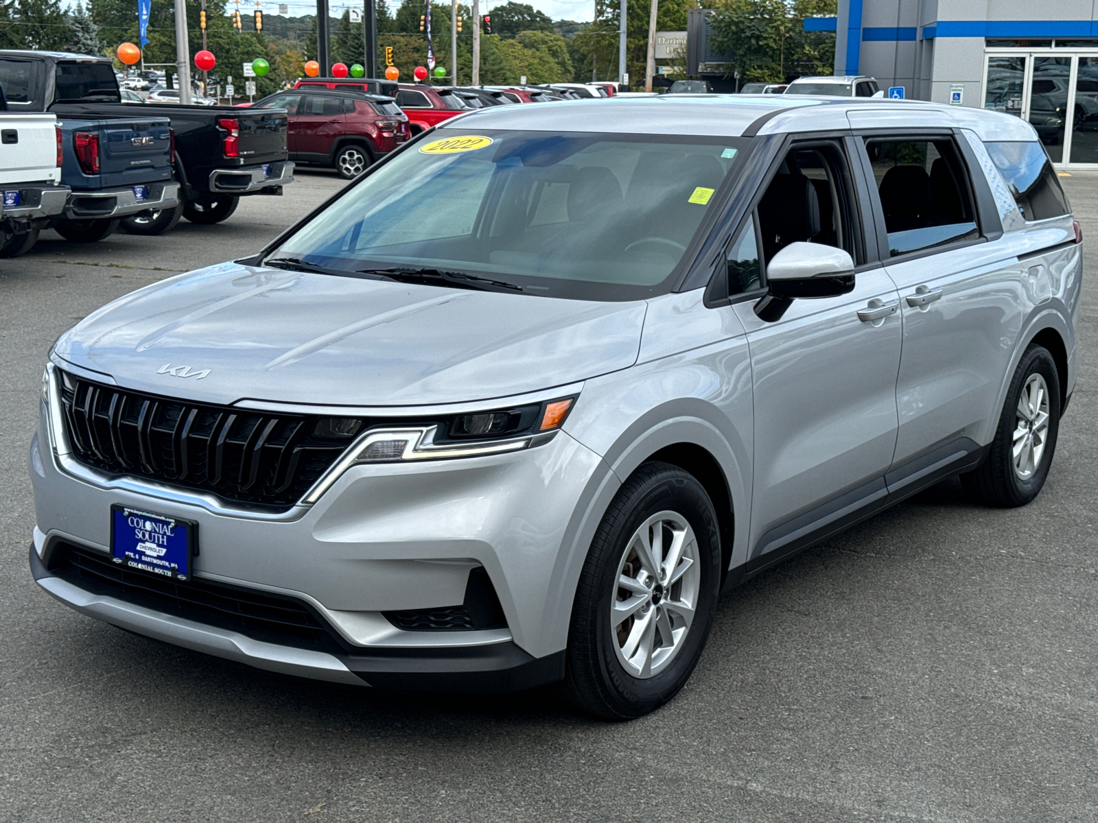 2022 Kia Carnival LX 1