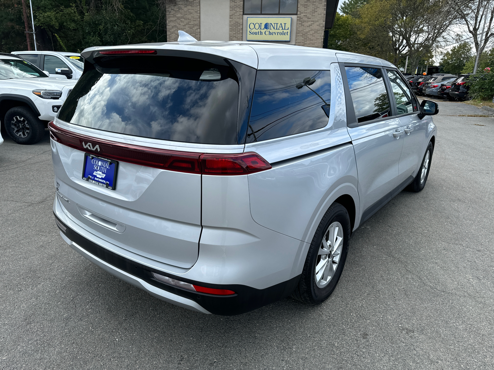 2022 Kia Carnival LX 6