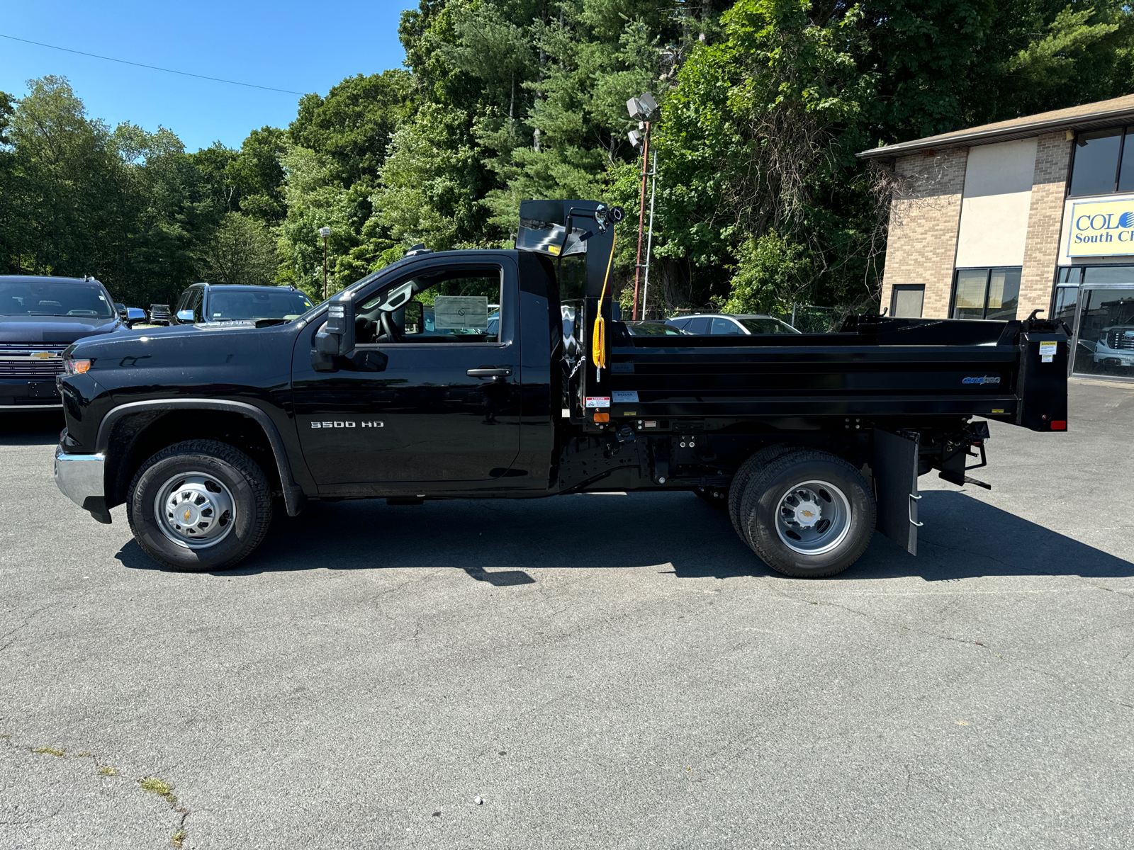 2024 Chevrolet Silverado 3500HD Work Truck 4WD Reg Cab 146 WB, 60 CA 3