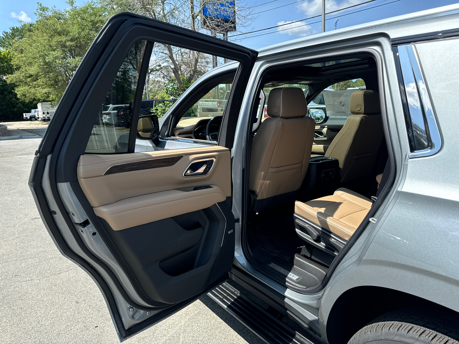 2024 Chevrolet Tahoe Premier 31